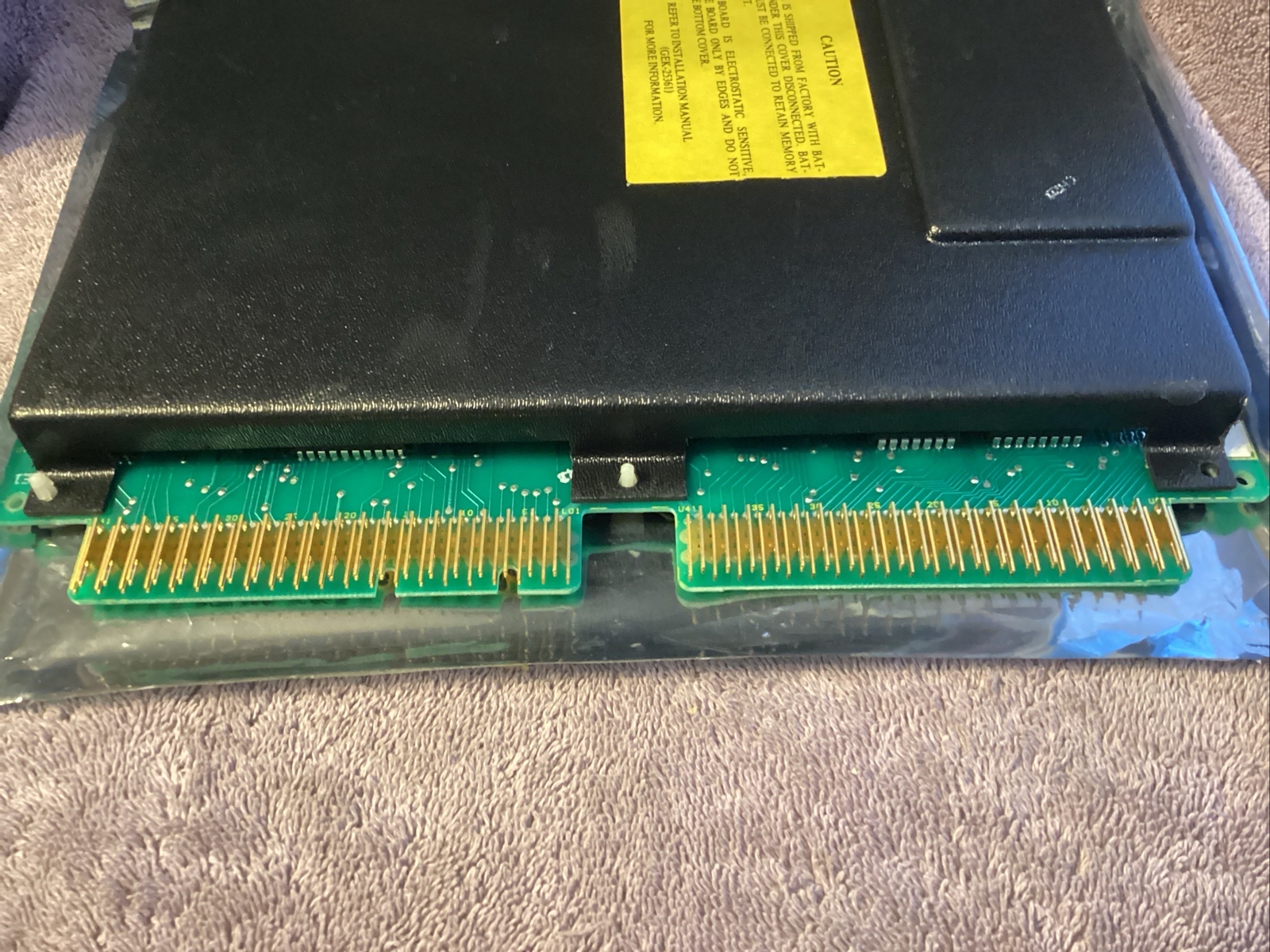 GENERAL ELECTRIC..IC600CB504A…INTERNAL MEMORY CONTROL….NOS 😀
