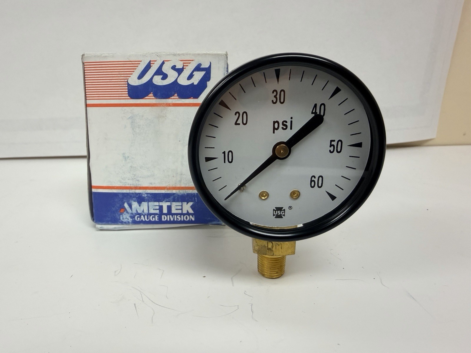 Ametek Gauge 60 PSI. Glass Face Diameter-2"  P500K, 1/8" NPT Bottom