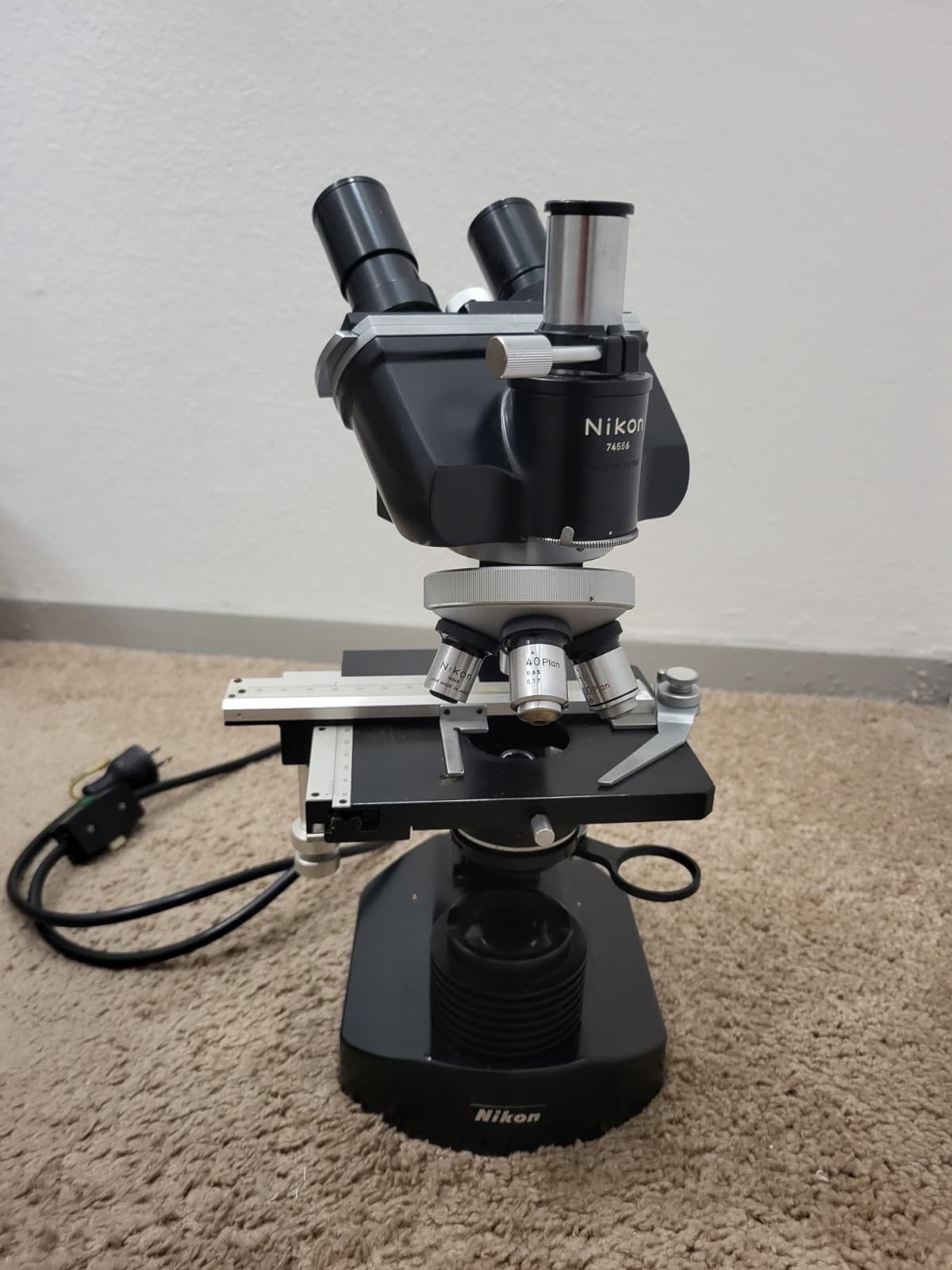 Vintage Nikon Binocular Microscope Made Japan Working Wood Case Lab