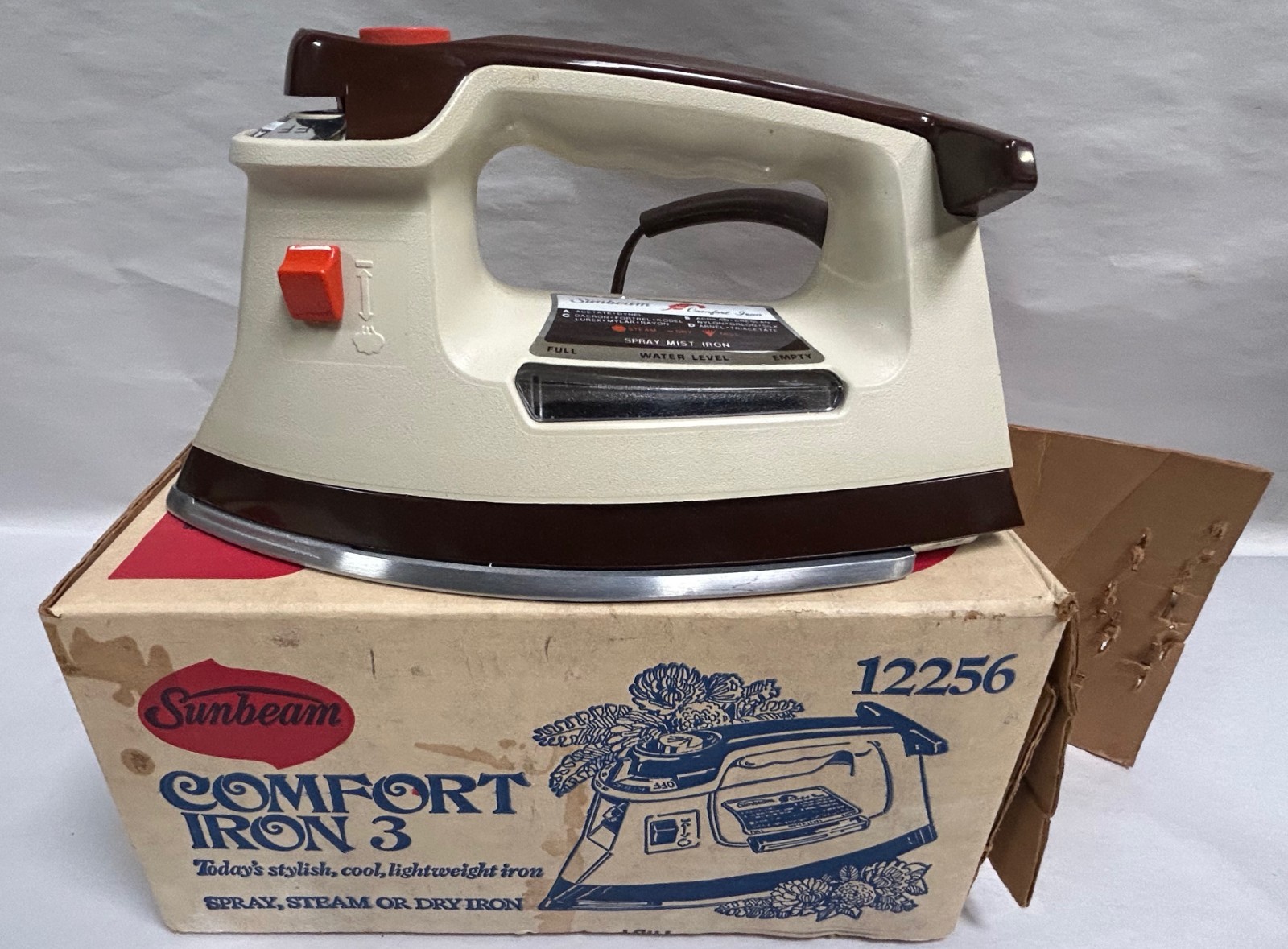 Vintage Sunbeam Comfort 3 Iron Model 12256 Steam Electric Appliance VGC (A7)