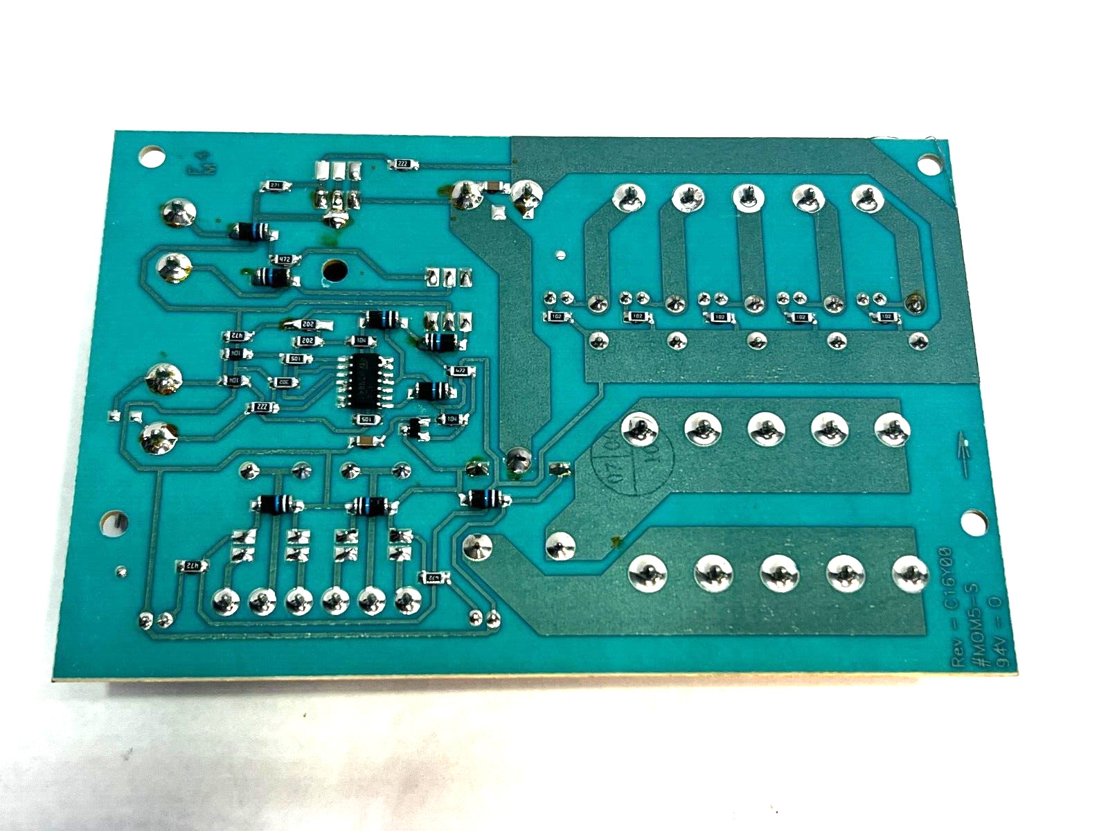 Altronix Mom5 S Multi-output Distribution Module 5 PTC Class 2 Outputs