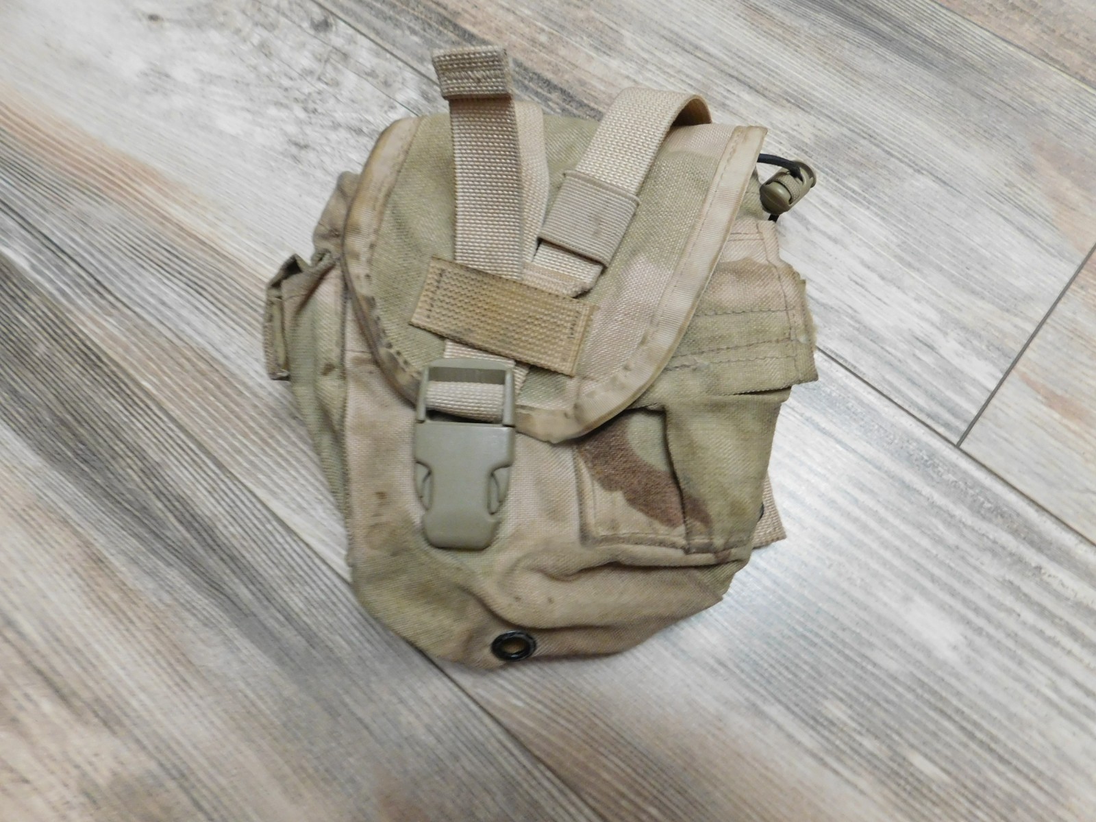 MILITARY DCU MOLLE II 1 QT CANTEEN / UTILITY POUCH