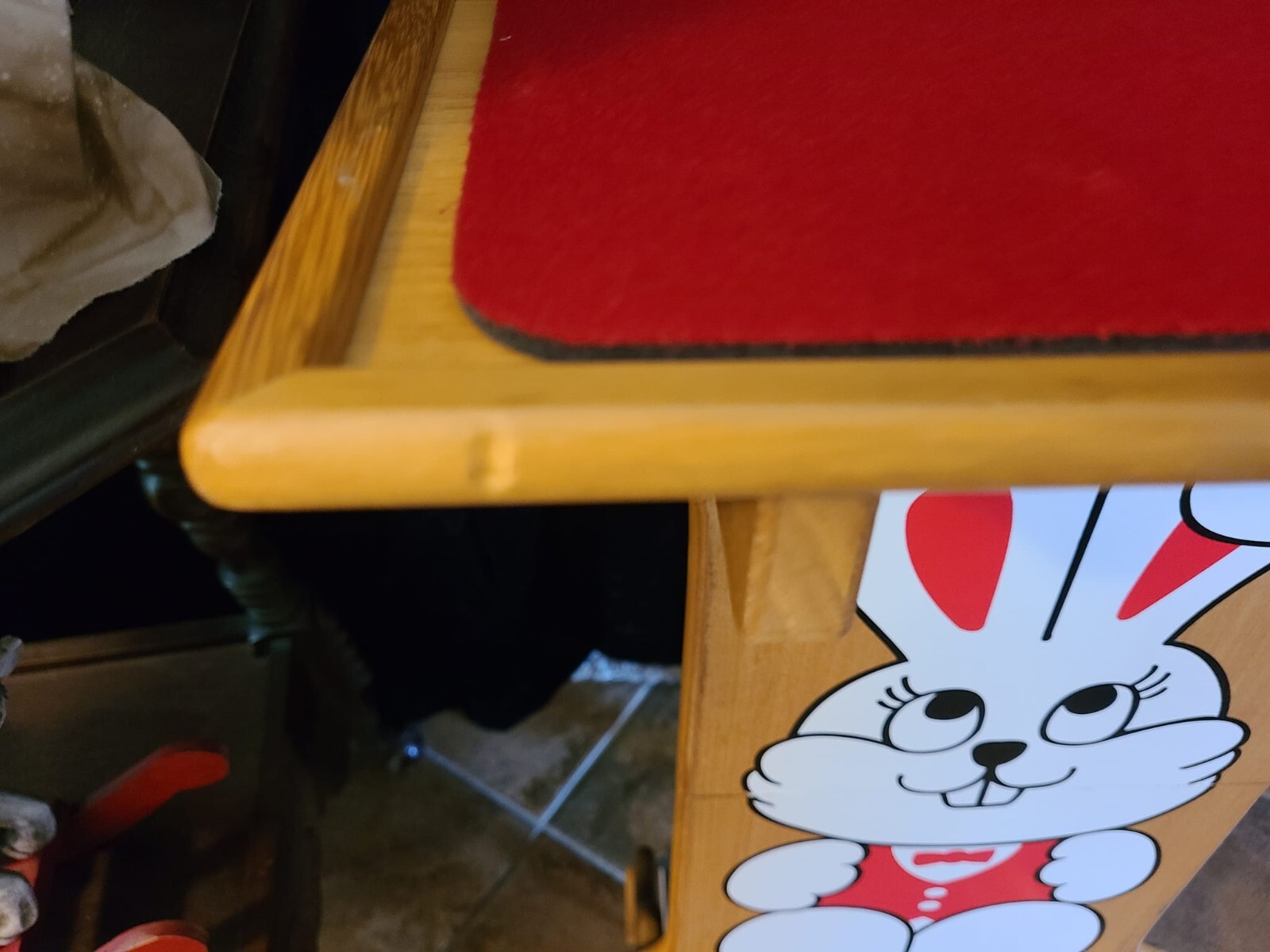 Deluxe Rabbit Table by Mikame Magic Trick Mentalism