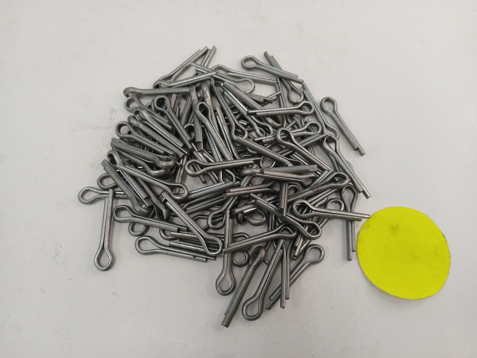 STEEL COTTER PINS OAL 1-3/4" DIA 3/8" THICKNESS 5/32" LOT OF 100 PART NO 18481R1