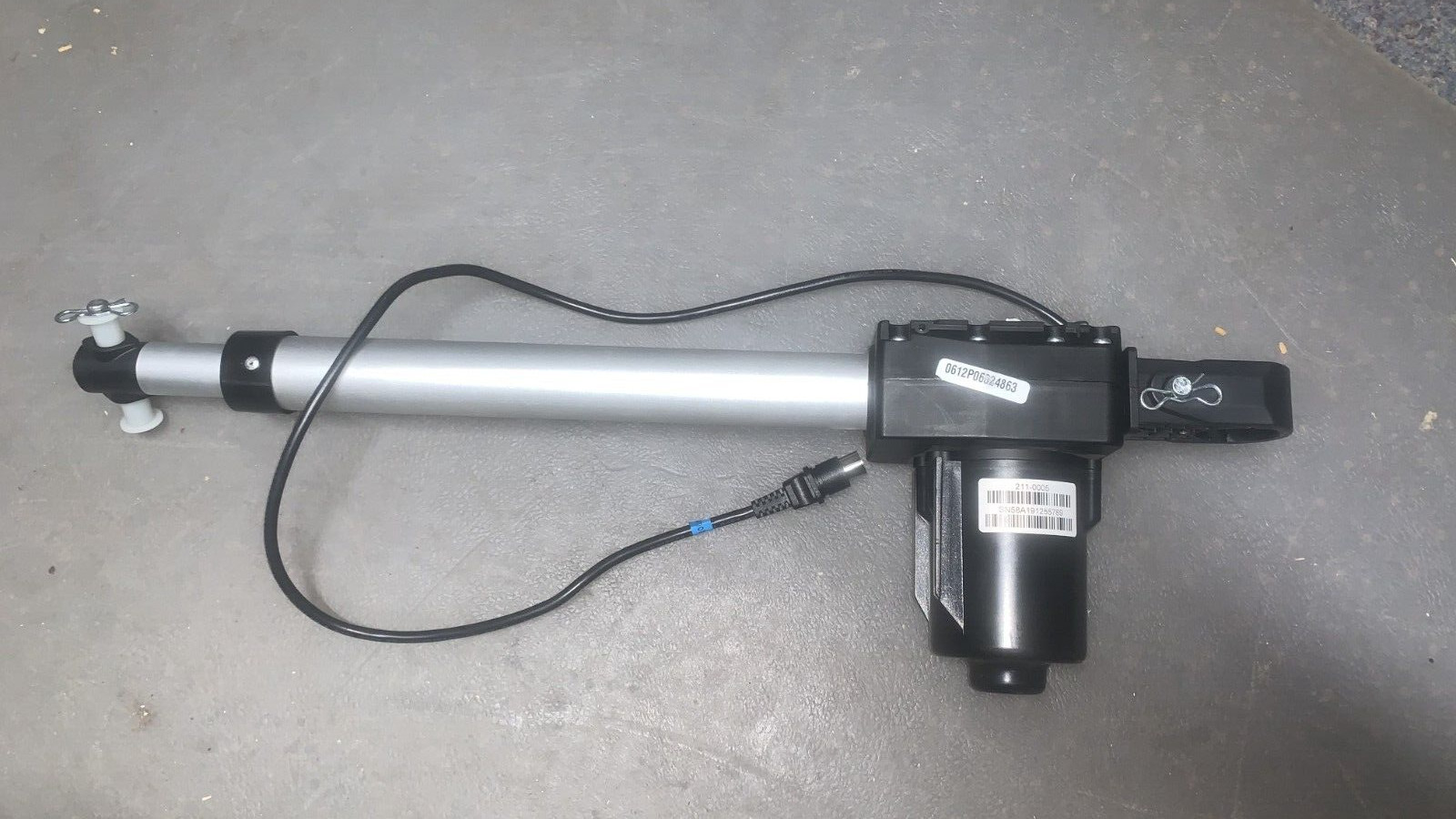 Richmat 211-0005 HJA58 HALL Actuator 24V Leggett Platt 8-Pin Foot Motor 92/483mm