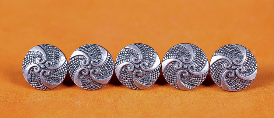 30X Silver Pattern Fast Rivet Studs Leathercraft Decor for Bracelets Bags Belts