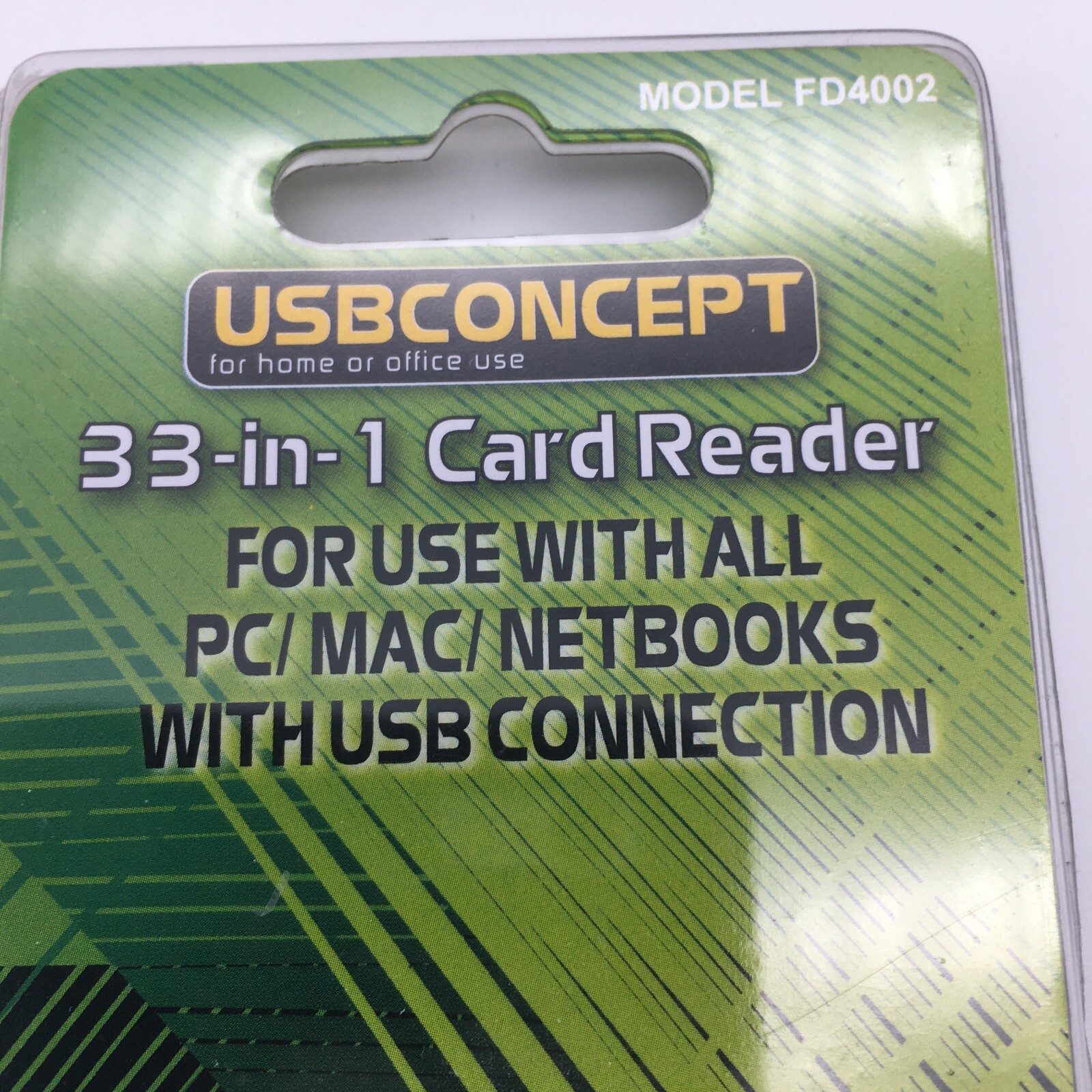 Card Reader 33 in 1 PC & MAC Model FD4002