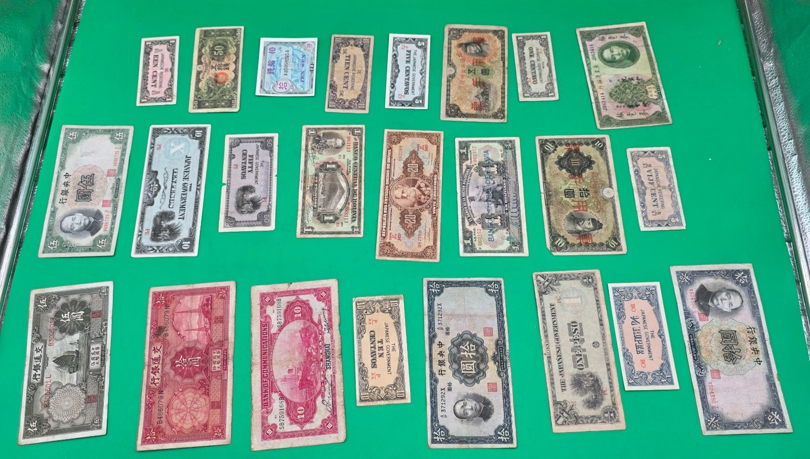 Vintage Lot of 24 Various Foreign Currencies Must See