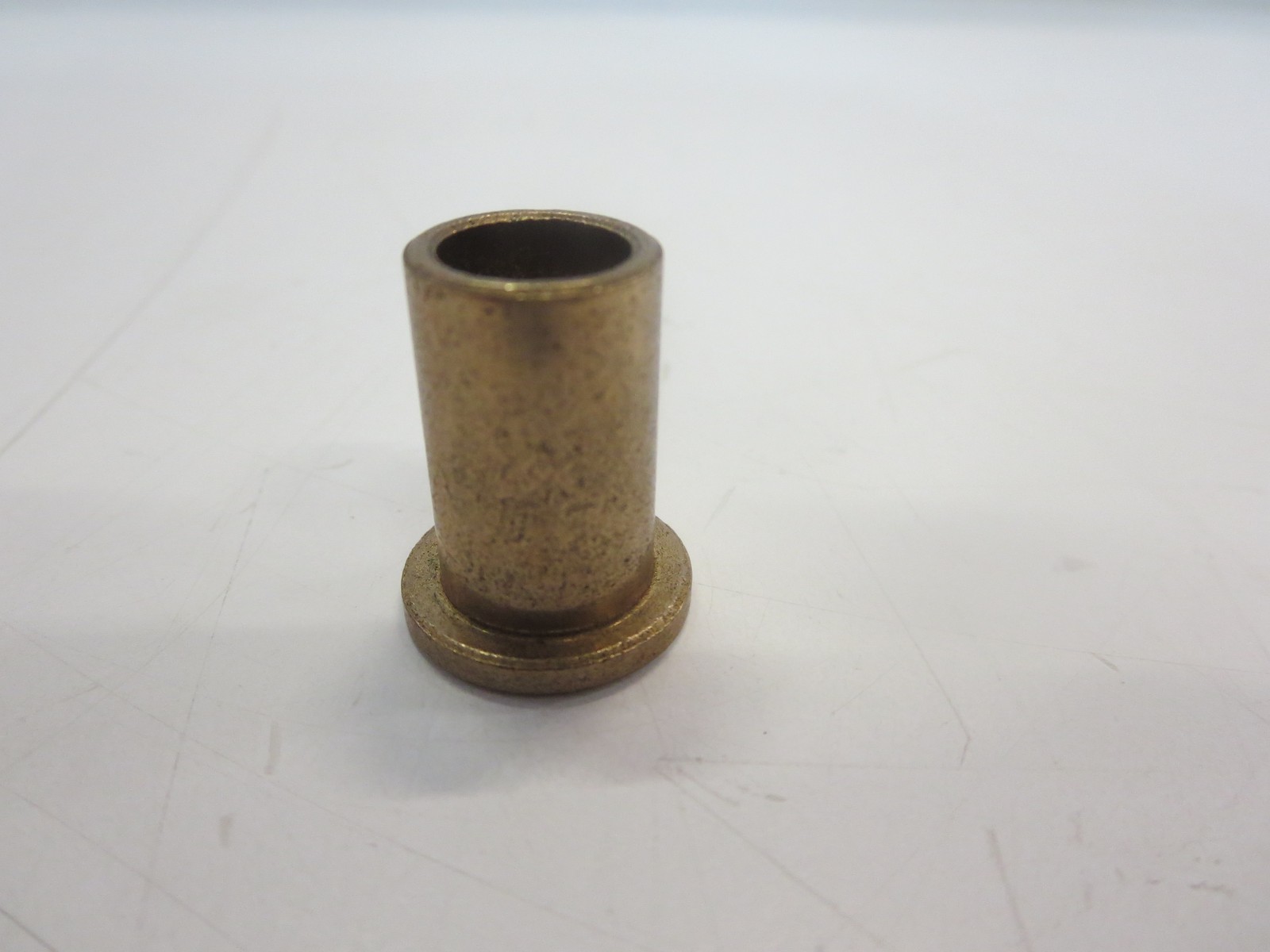 BOSTON GEAR FB68-7 Flanged Sleeve Bearing - 3/8 in ID, 1/2 in OD, 7/8 -LOT OF 49