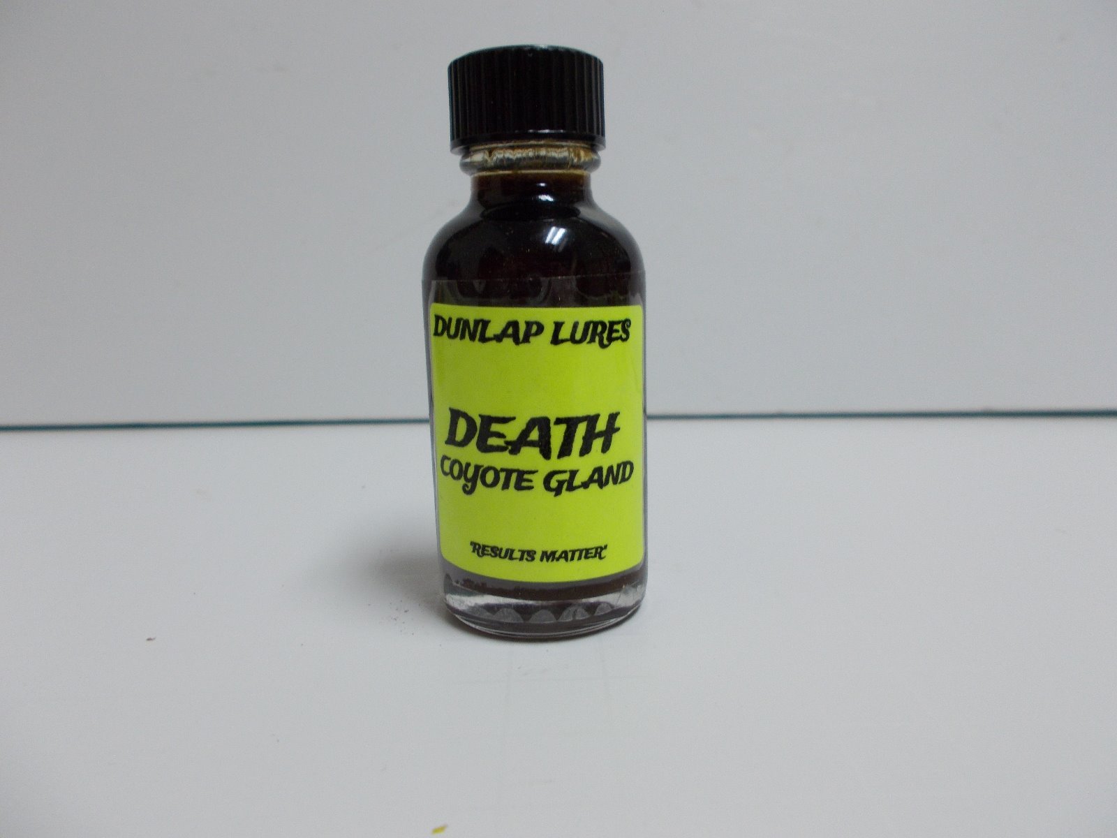 Dunlap Death Coyote Gland Lure 1 oz (Trapping Supplies Bait Coyote)