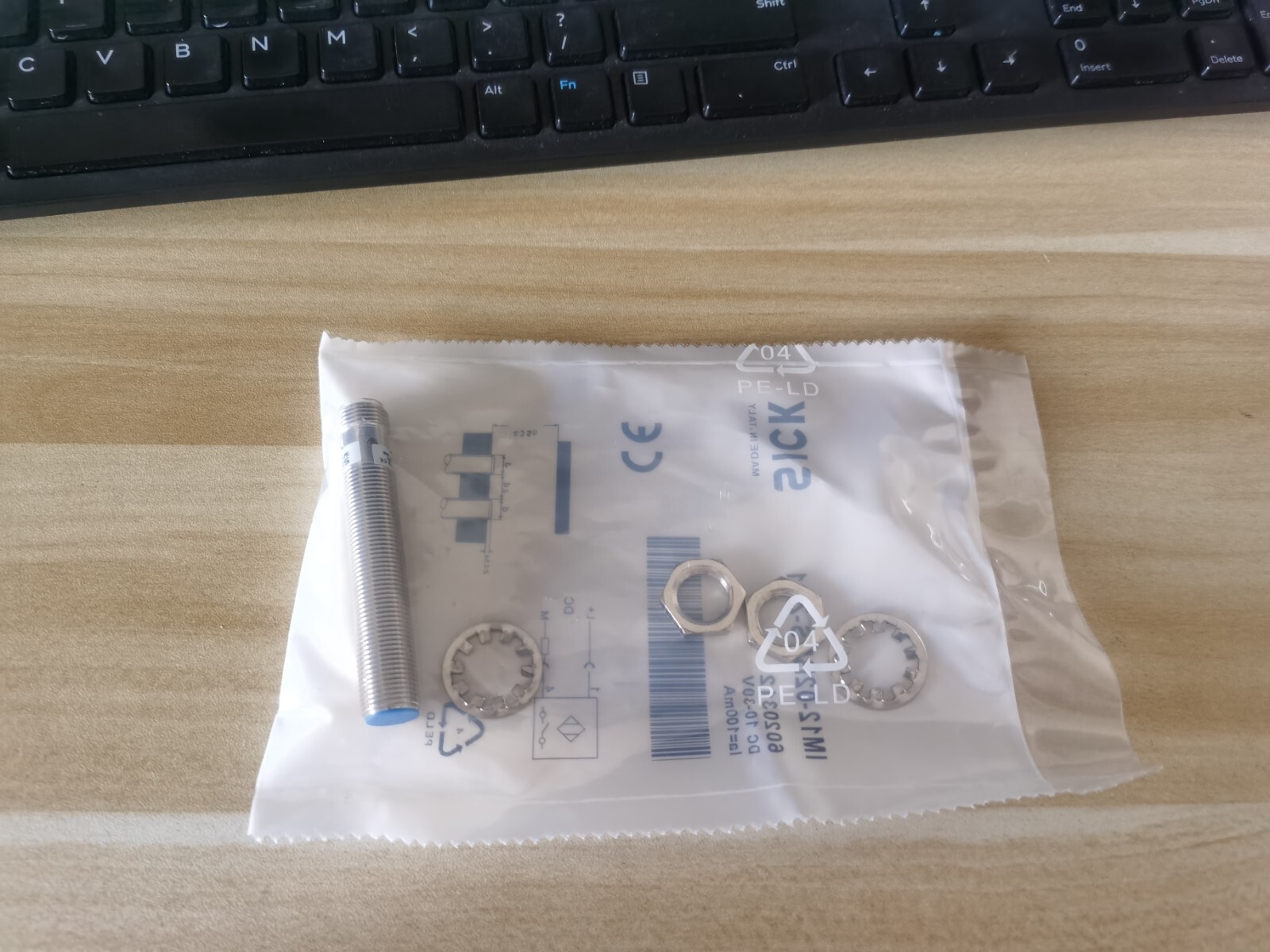 NEW SICK IM12-02BDS-ZC1 PROXIMITY SENSOR