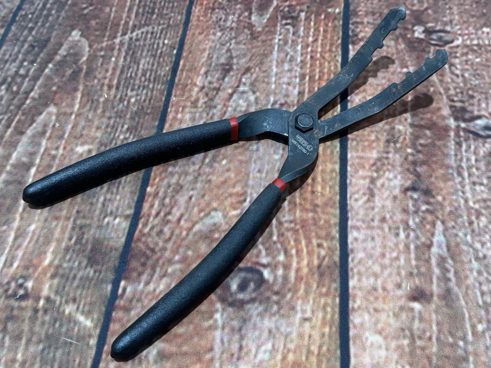 Matco Tools MST42790-1 Trim Clip Pliers - 45 Degree