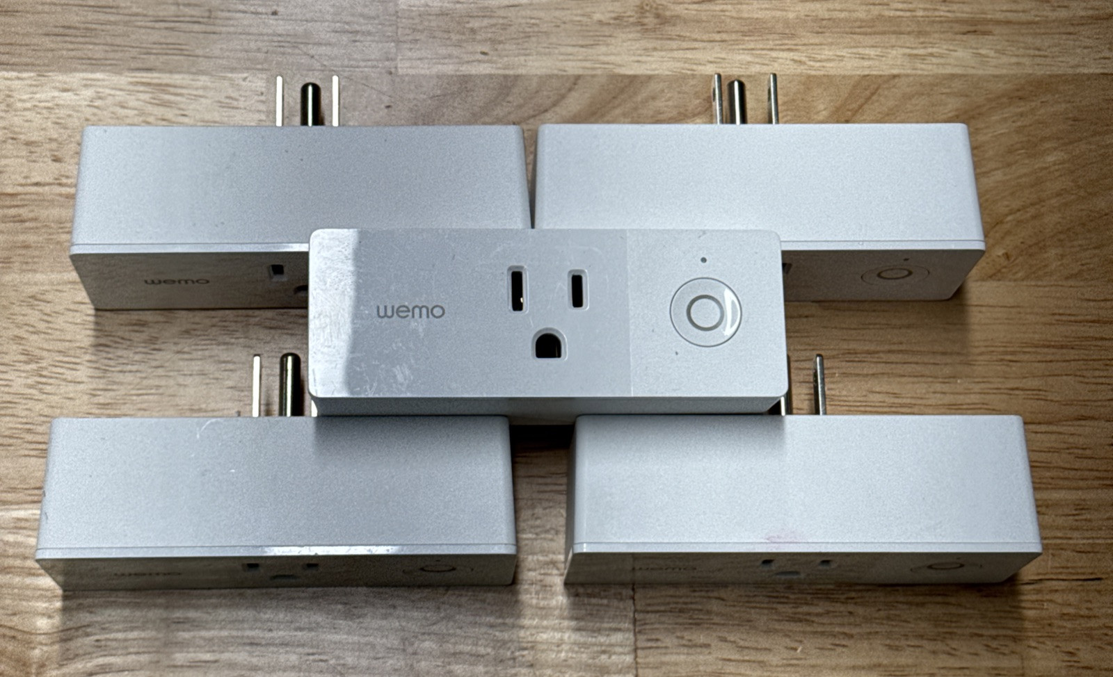 WEMO Mini Smart Outlet Plug Wi-Fi Enabled White (F7C063) Lot of 5