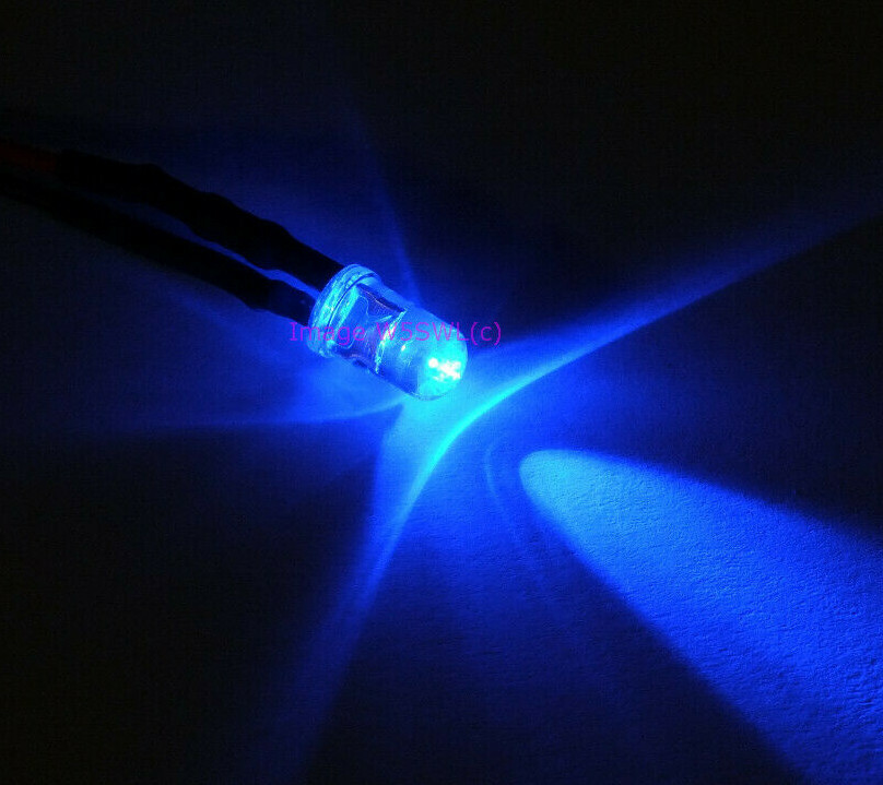 Super Bright BLUE LED with Leads 12 Volt 5mm Ham Amateur Radio Gear CB Auto Car