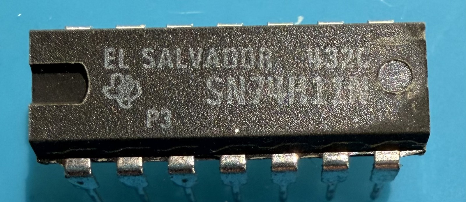Texas Instruments SN74H11N Integrated Circuit