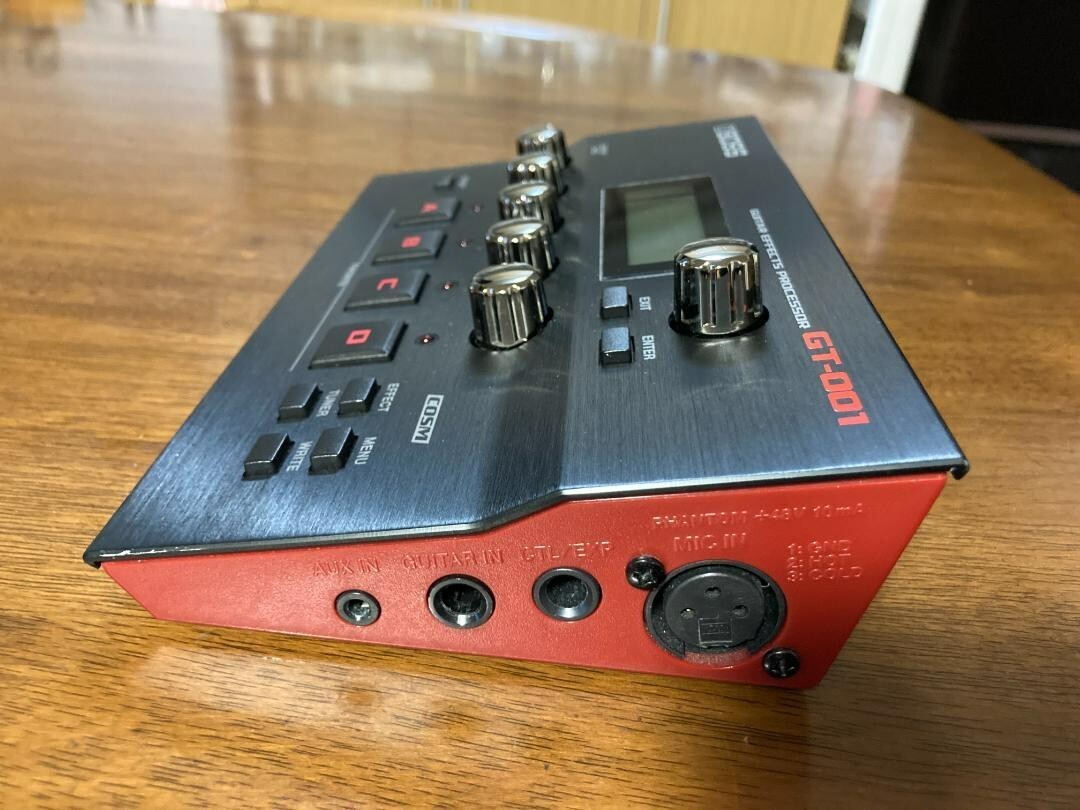 BOSS GT-001 Guitar Effects Processor Multi Effect Pedal Tested Used