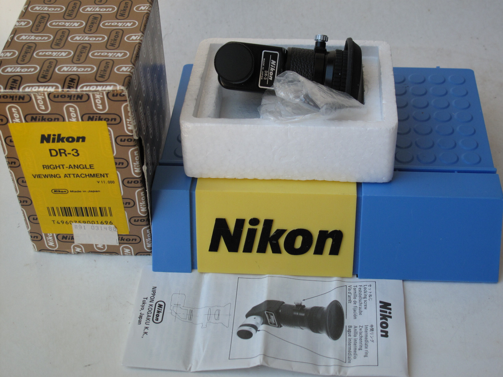 Nikon DR-3 right angle viewing attachment in BOX,  US SELLER "LQQK"