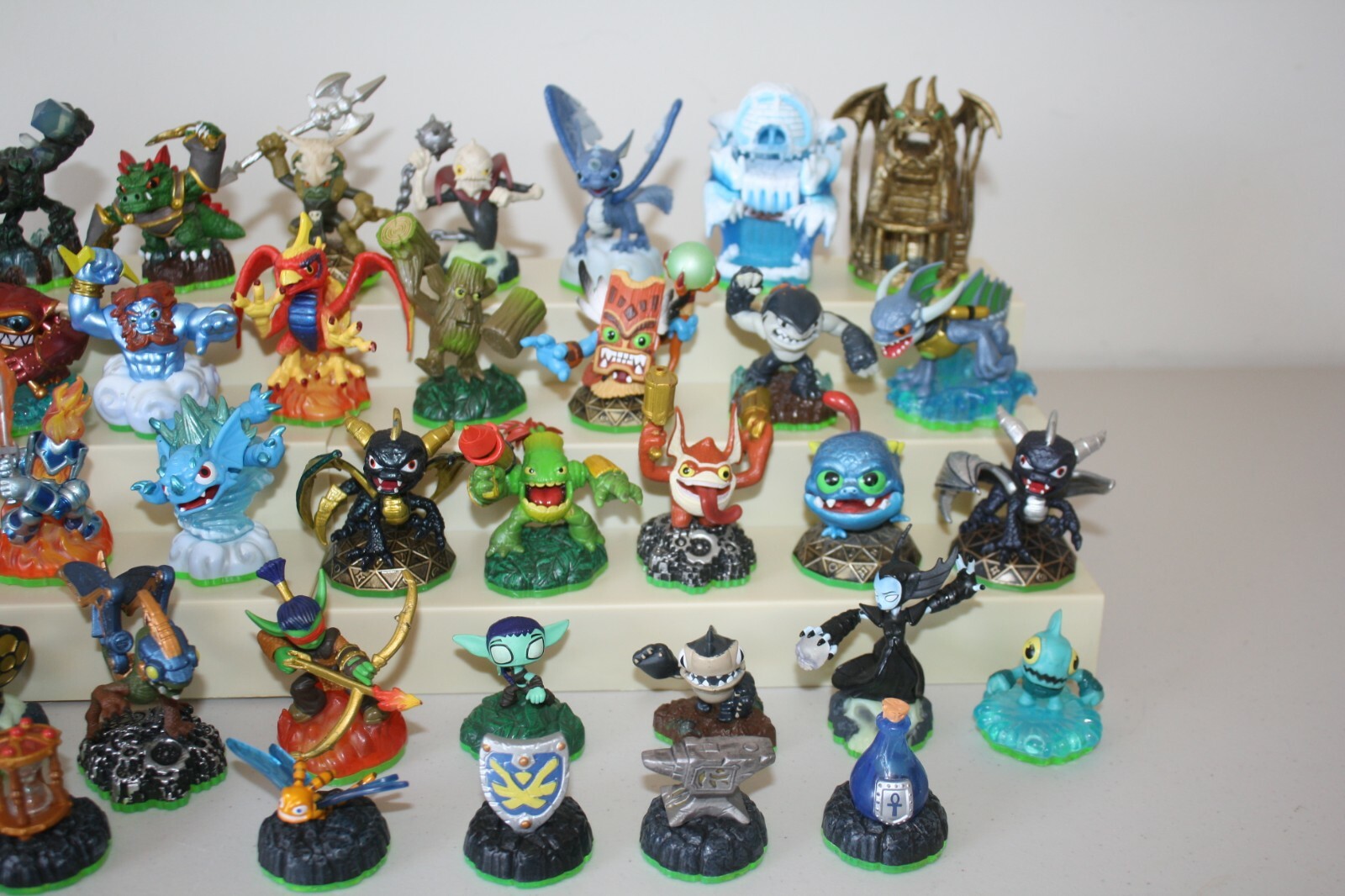 Skylanders Spyro's Adventure Figures Buy 4 Get 1 Free Finish Your Set Free Ship