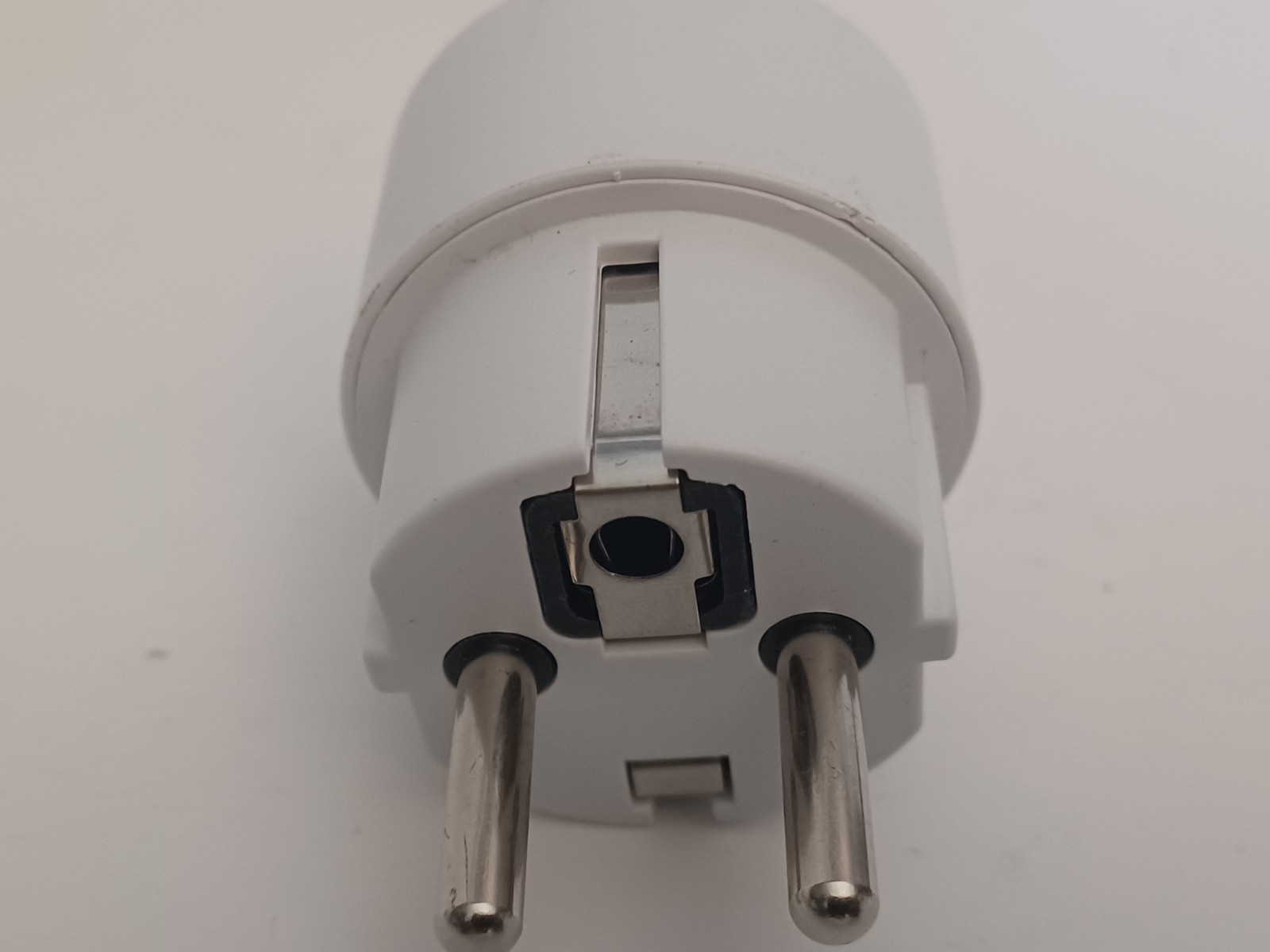 Smart Plug With Power Consumption