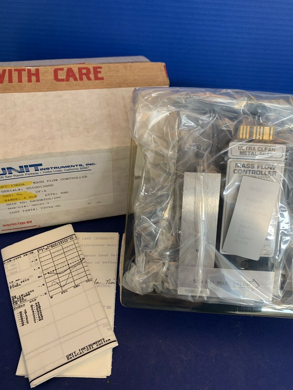 Unit UFC-1560A, MFC, Mass Flow Controller, O2, 4 SLM, 1/4" VCR, Refurbished