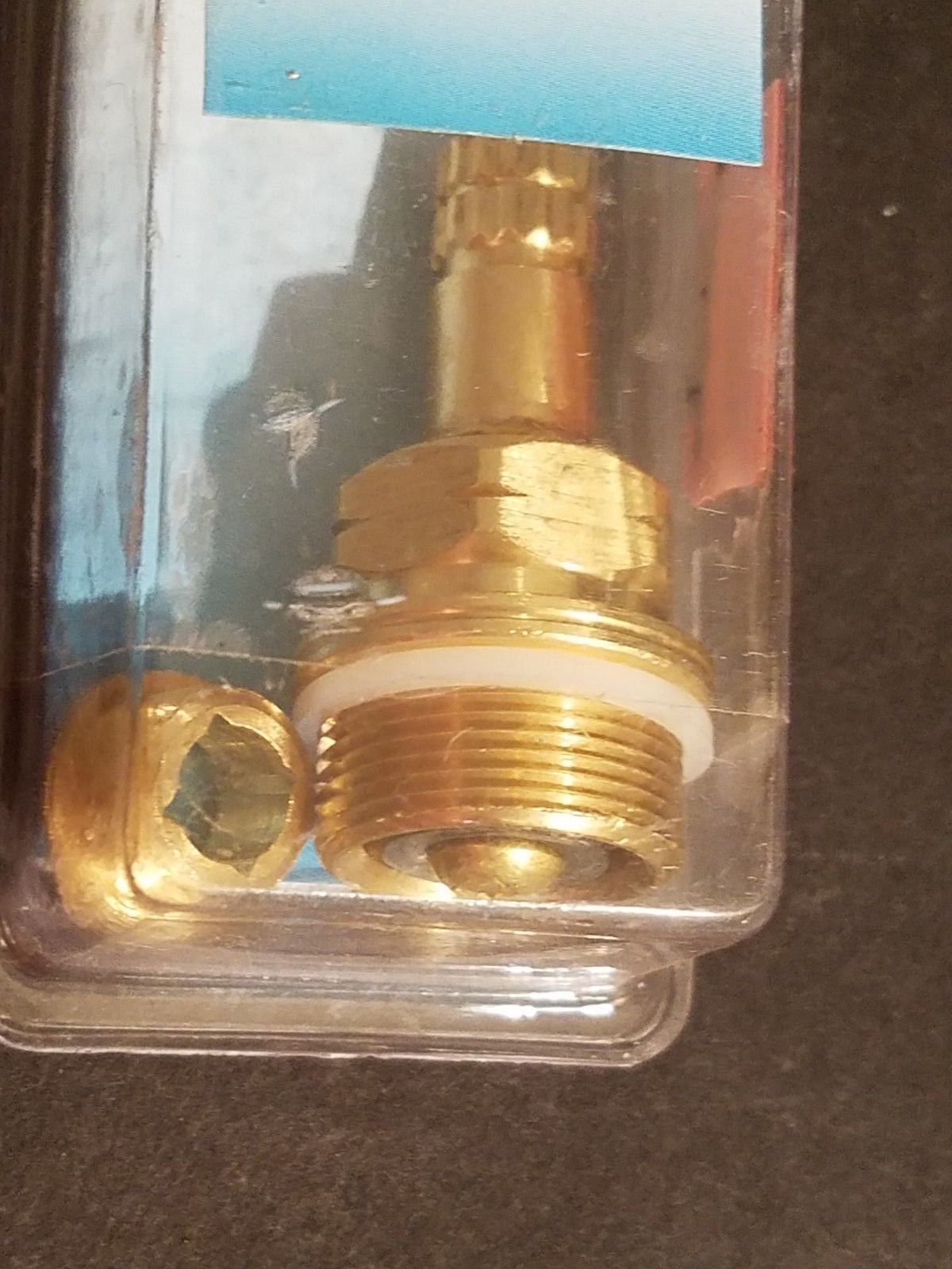 NEW GENUINE Danco 2L-4C Low Lead Stem For Sterling Faucets 15644E