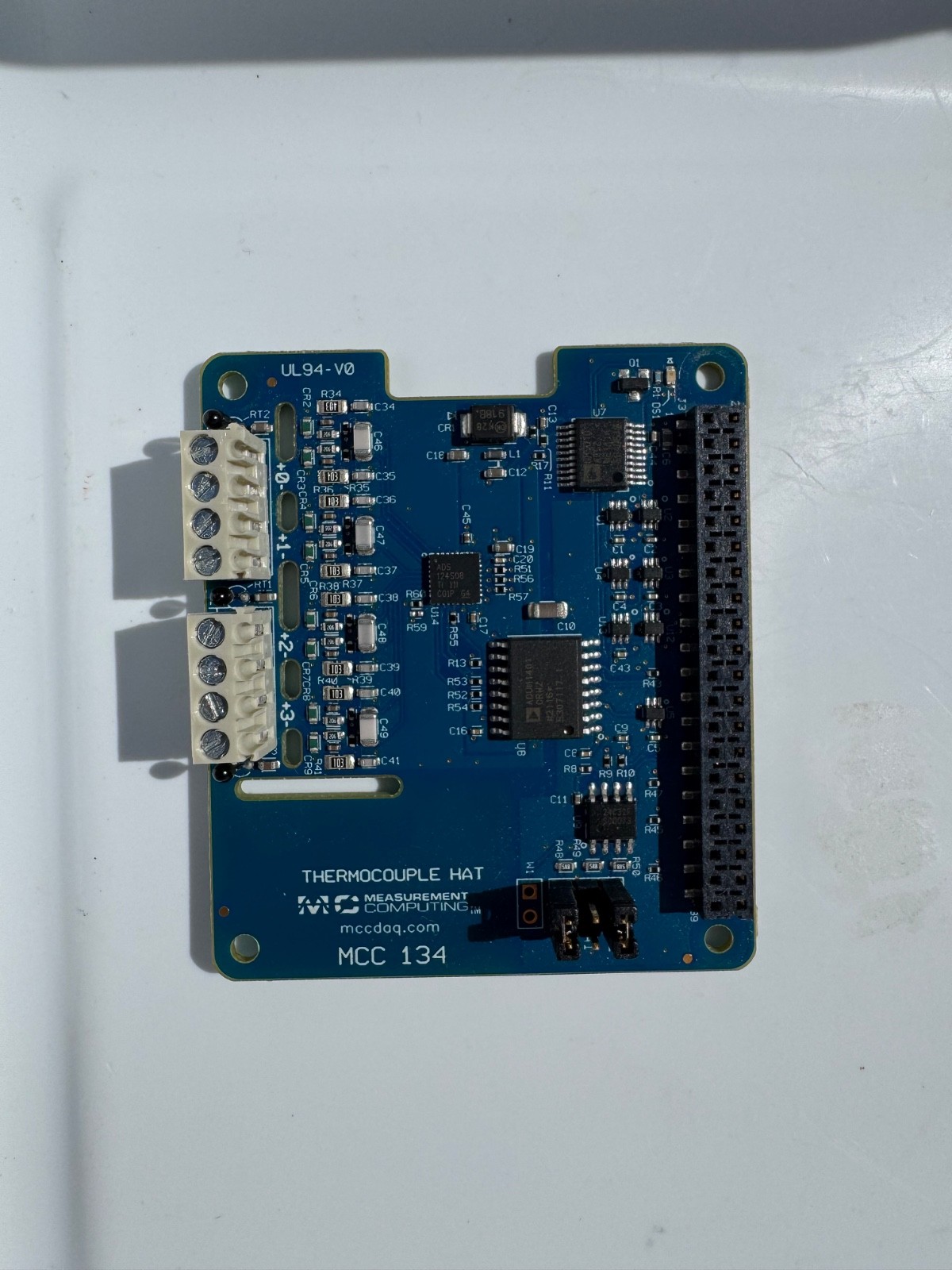 MCC 134 MC measurement Computing Thermocouple DAQ HAT for Raspberry Pi®