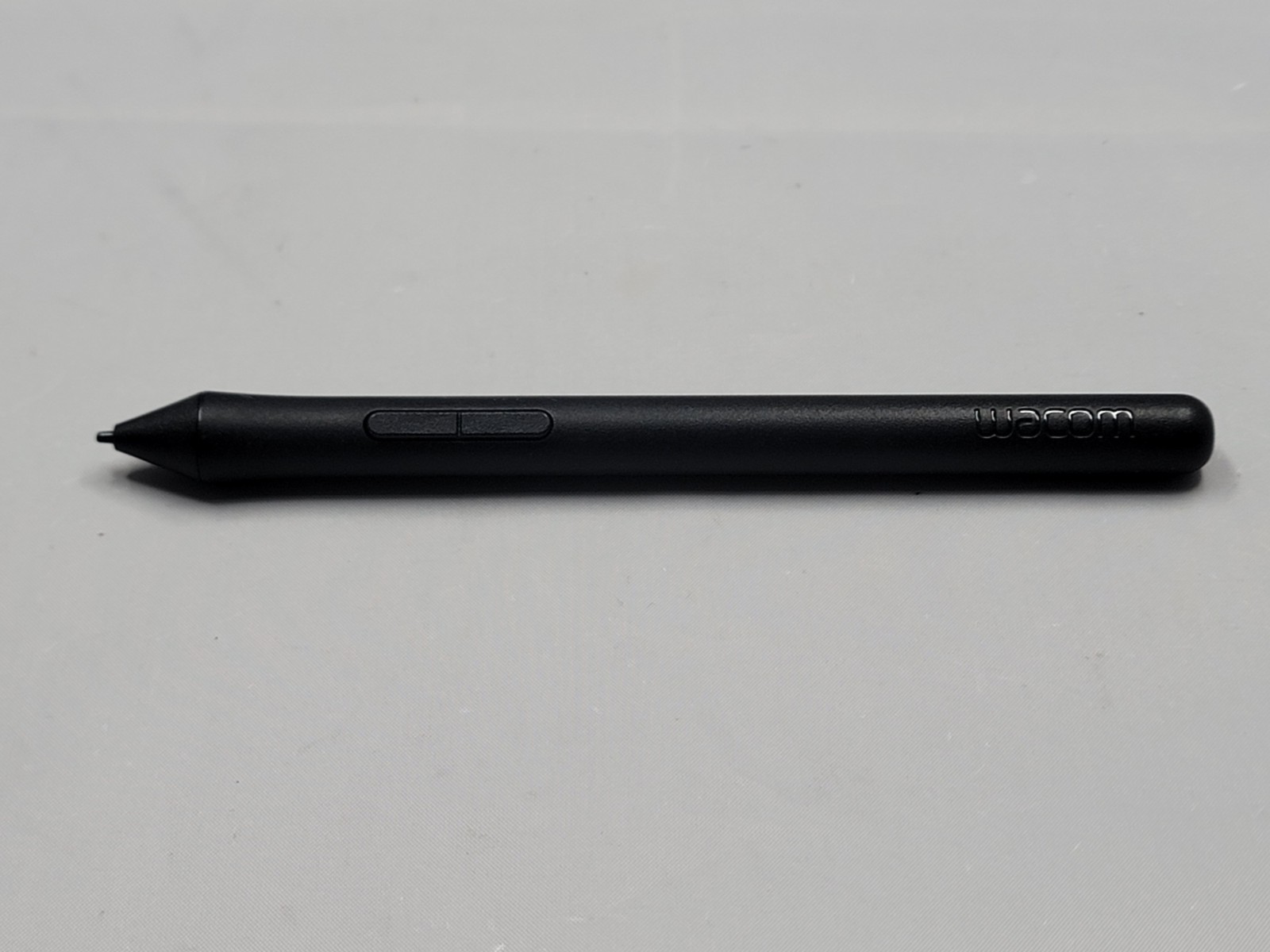 Wacom Intuos Draw CTL490 Digital Drawing and Graphics Tablet - White
