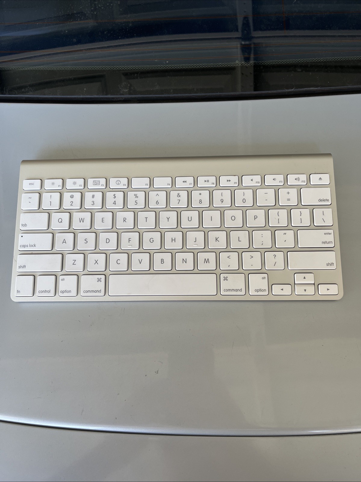 GENUINE Apple Wireless Bluetooth Keyboard A1314 Mac Aluminium Free Shipping