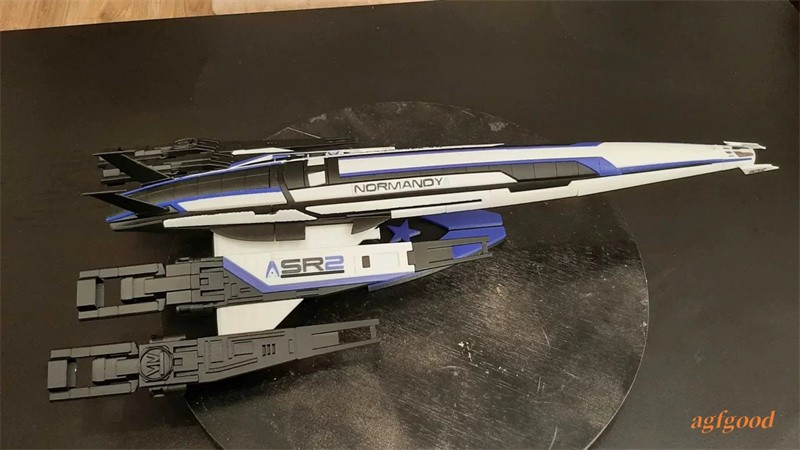 MASS EFFECT SSV Normandy SR2 Spaceship Painted Model 3D Build Length 50CM