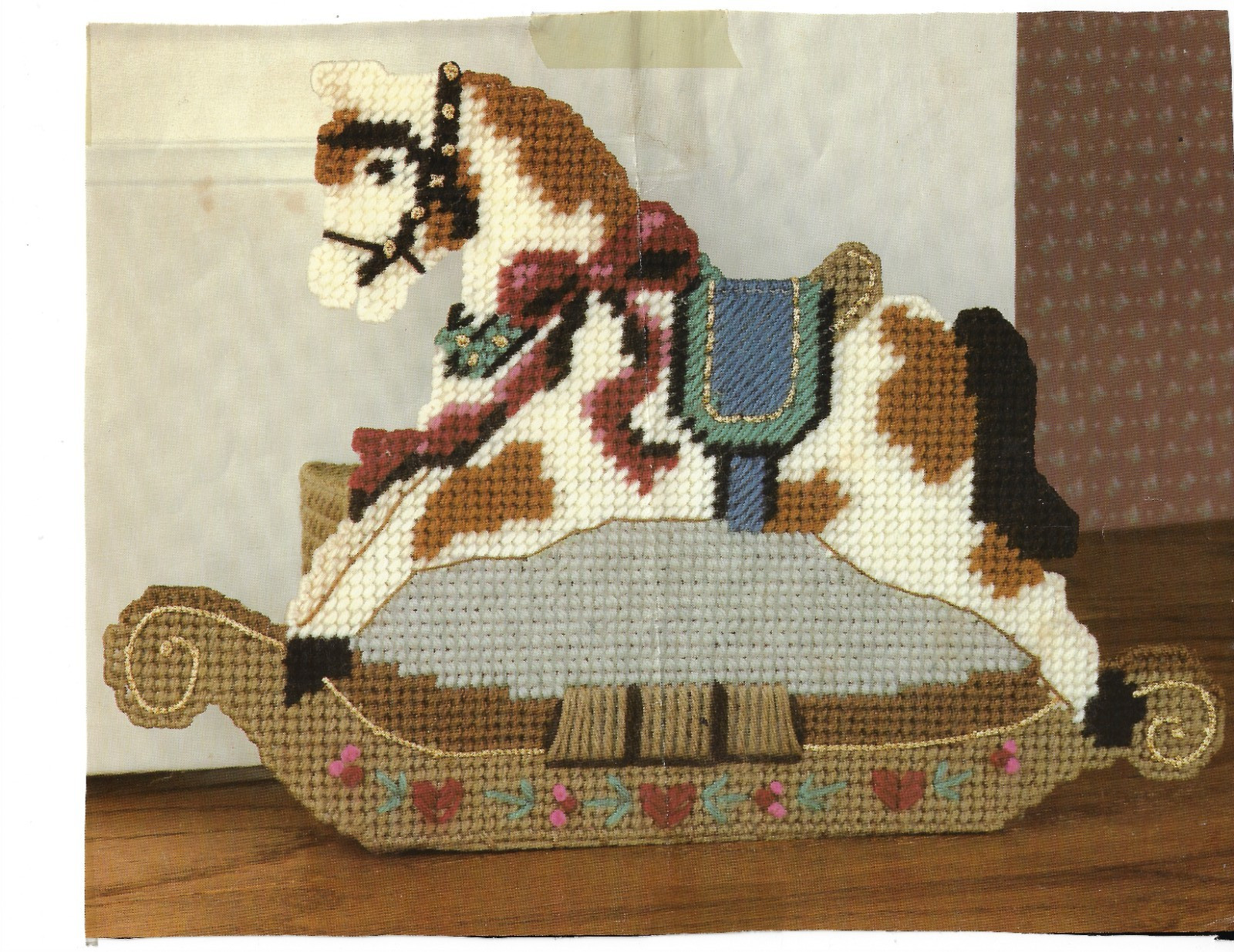 ROCKING HORSE DOOR STOP  7ct plastic canvas  PATTERN  (#TF0510)
