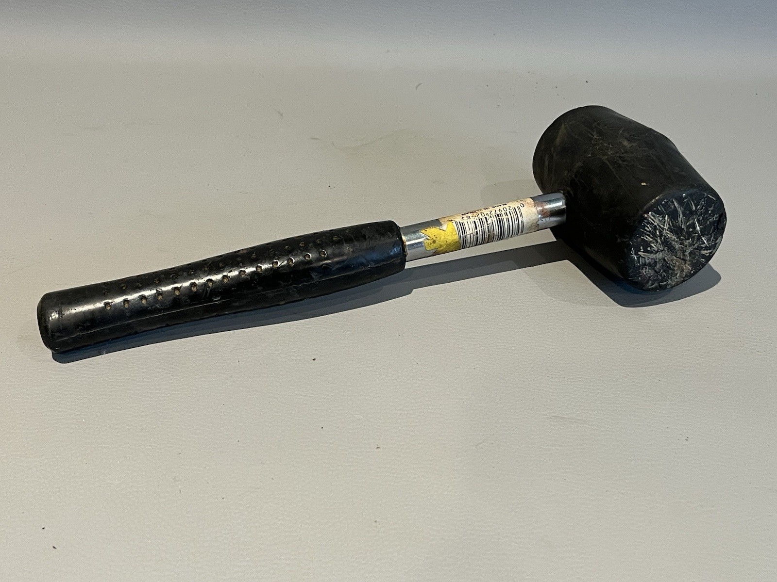 Vintage  16 oz Rubber Mallet Hammer - Mental Handle with Soft Grip