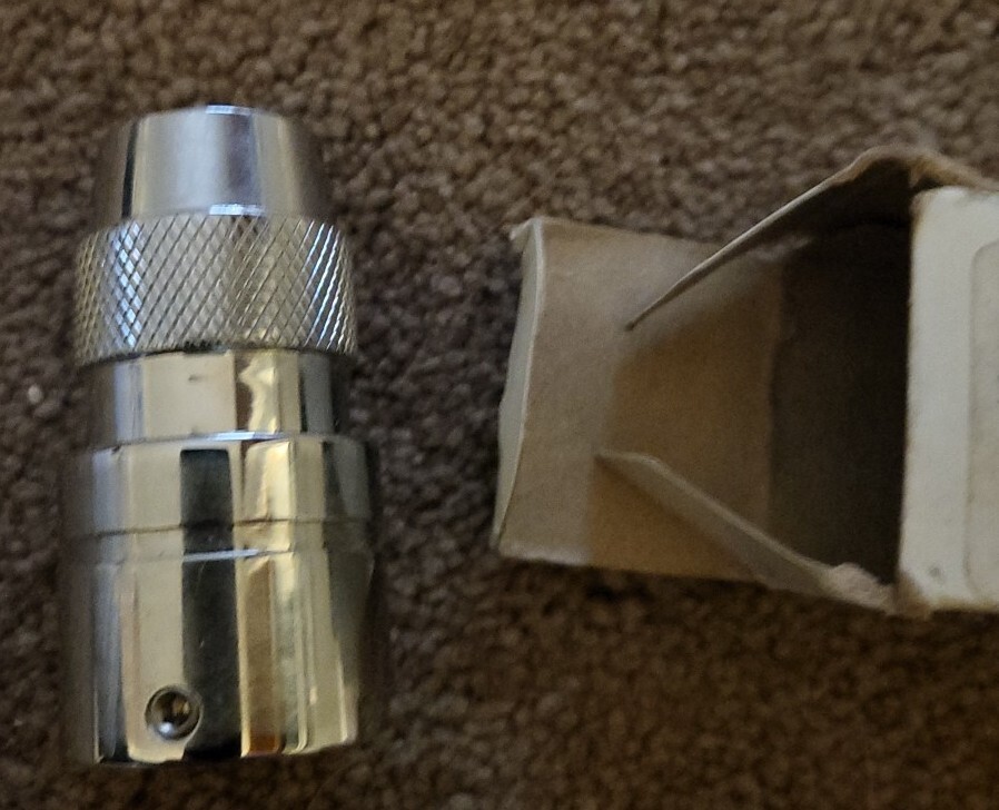 SYMMONS Polished Chrome 4-285F Free-Flo Showerhead, Female