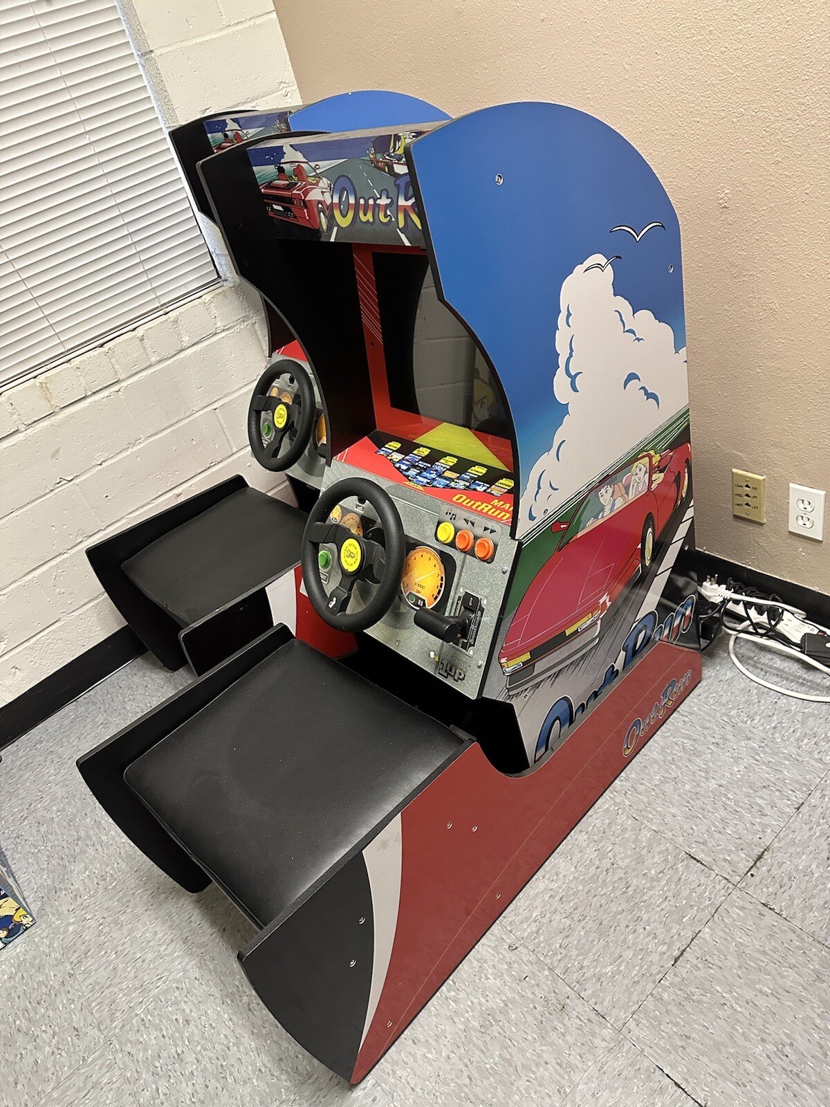 Arcade1Up OutRun (Sit Down)
