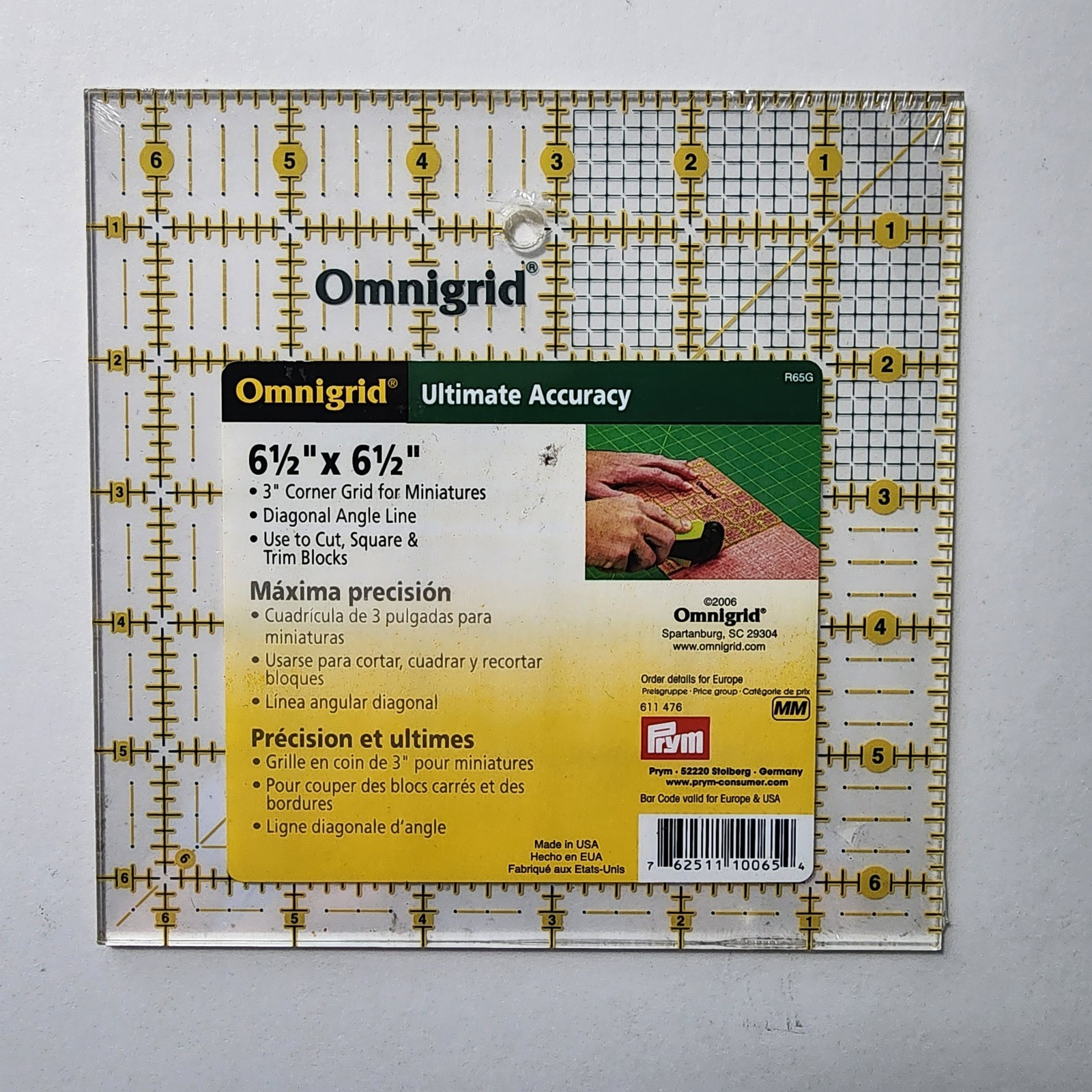 Omnigrid 6-1/2" x 6 1/2" Non-Slip Square Quilting Clear