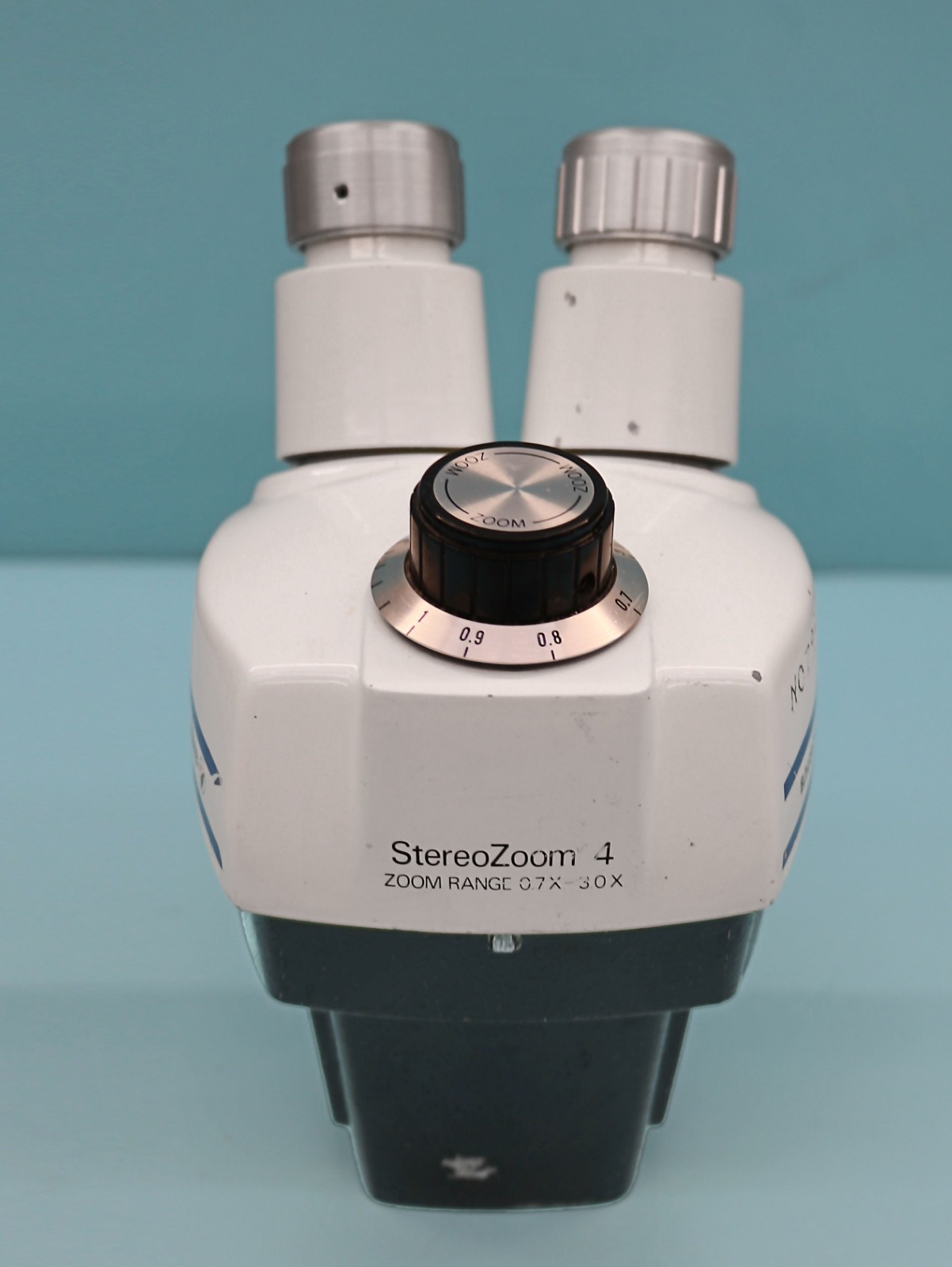 Bausch & Lomb StereoZoom 4 Stereo Microscope