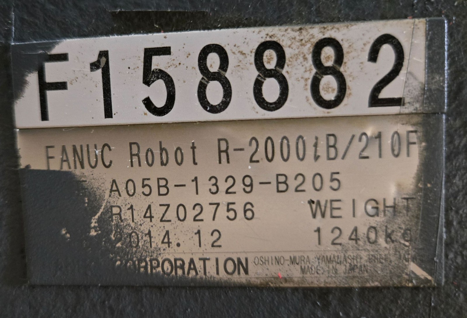 Fanuc R-2000iB/210F Complete with R-30iA Controller USED