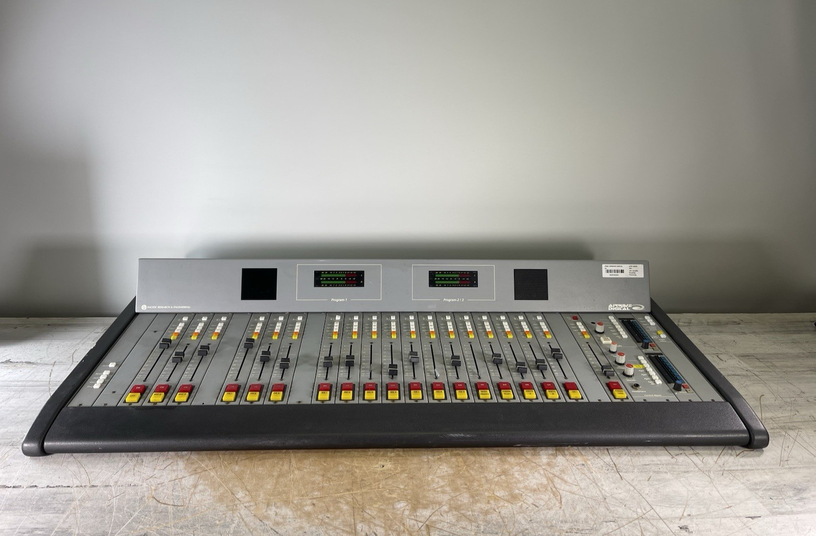PR&E AIRWAVE DIGITAL PROFESSIONAL BROADCAST AUDIO CONSOLE MIXER - (UNTESTED)