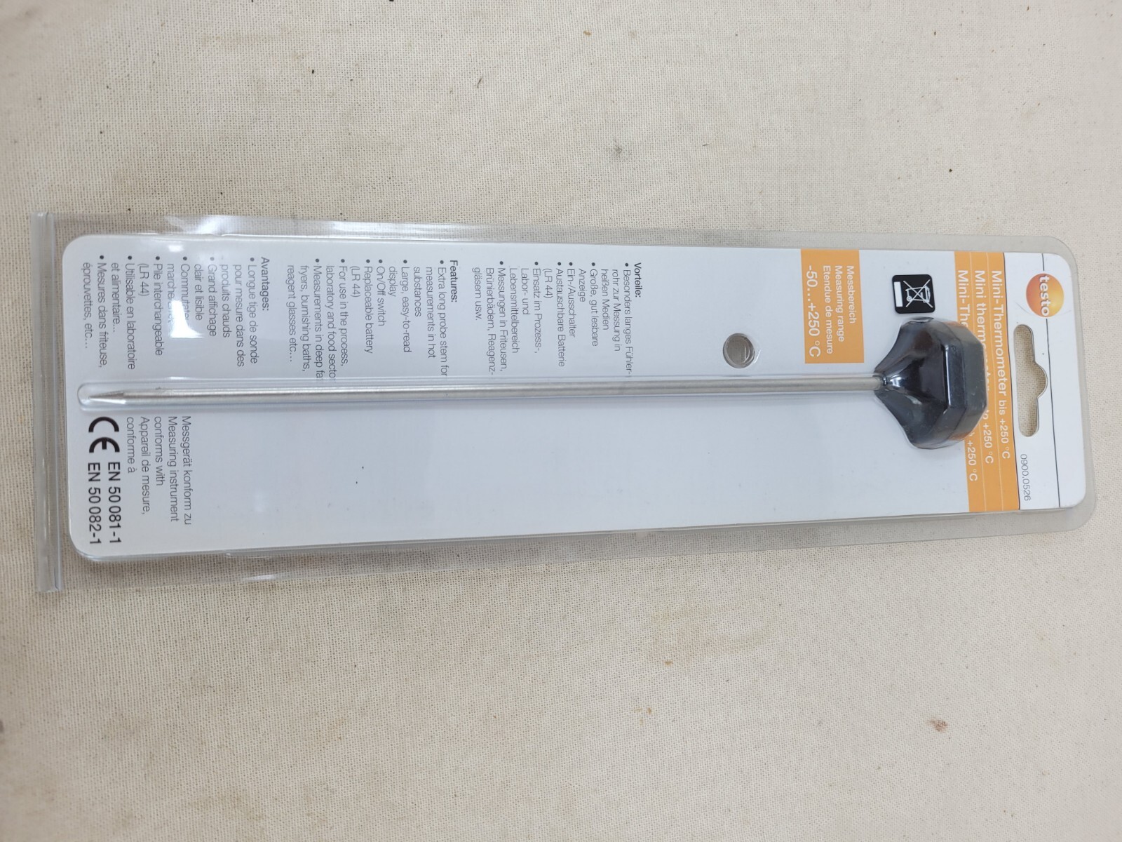 testo mini penetrating thermometer reads Celsius Only