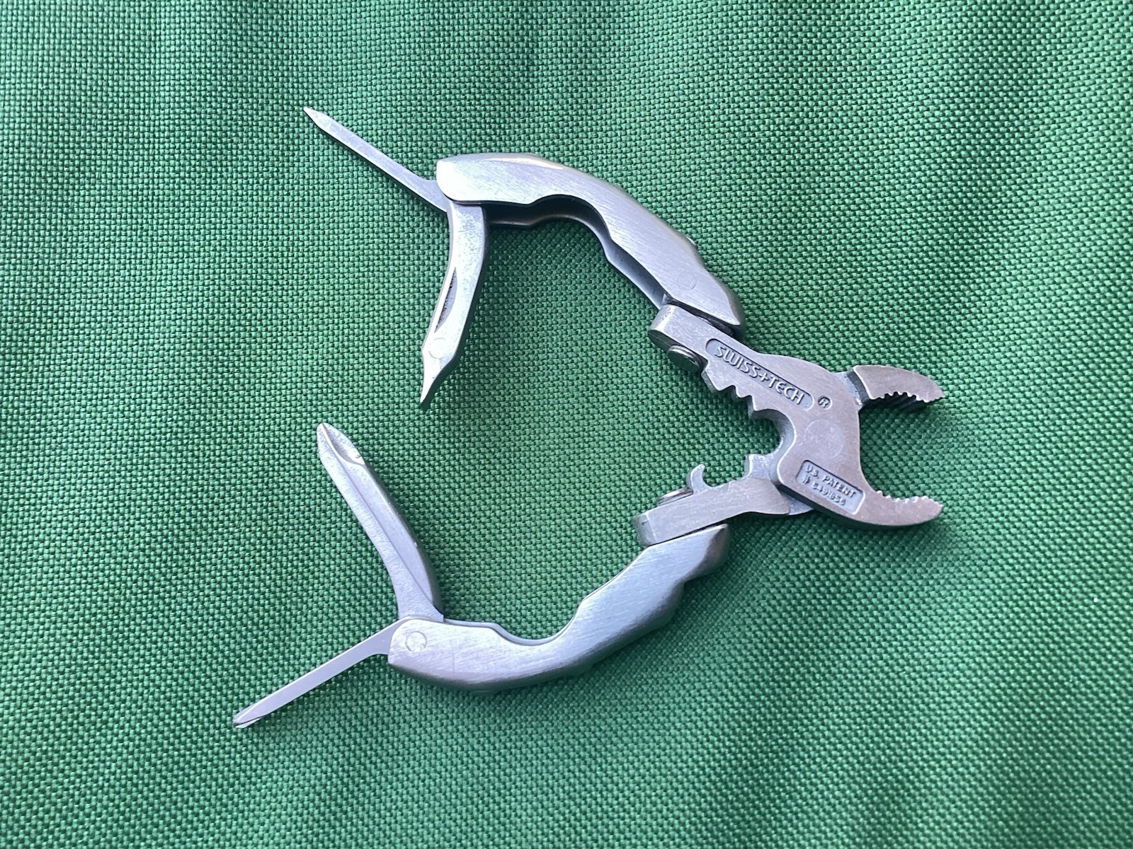 Swiss+Tech Multi-Tool Metal Pliers Screwdrivers Compact 1 Piece
