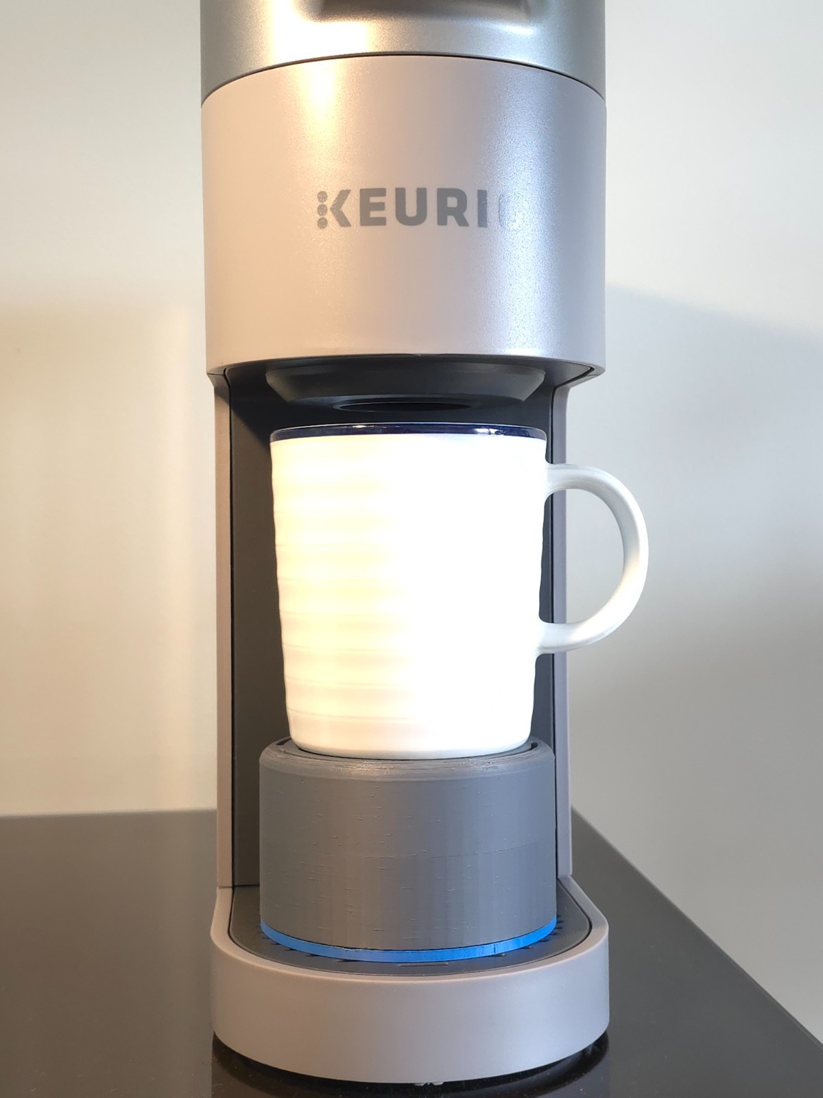 Anti-Splash Adjustable Coffee Cup Riser Accessory for K-Cup Coffee Makers Gray