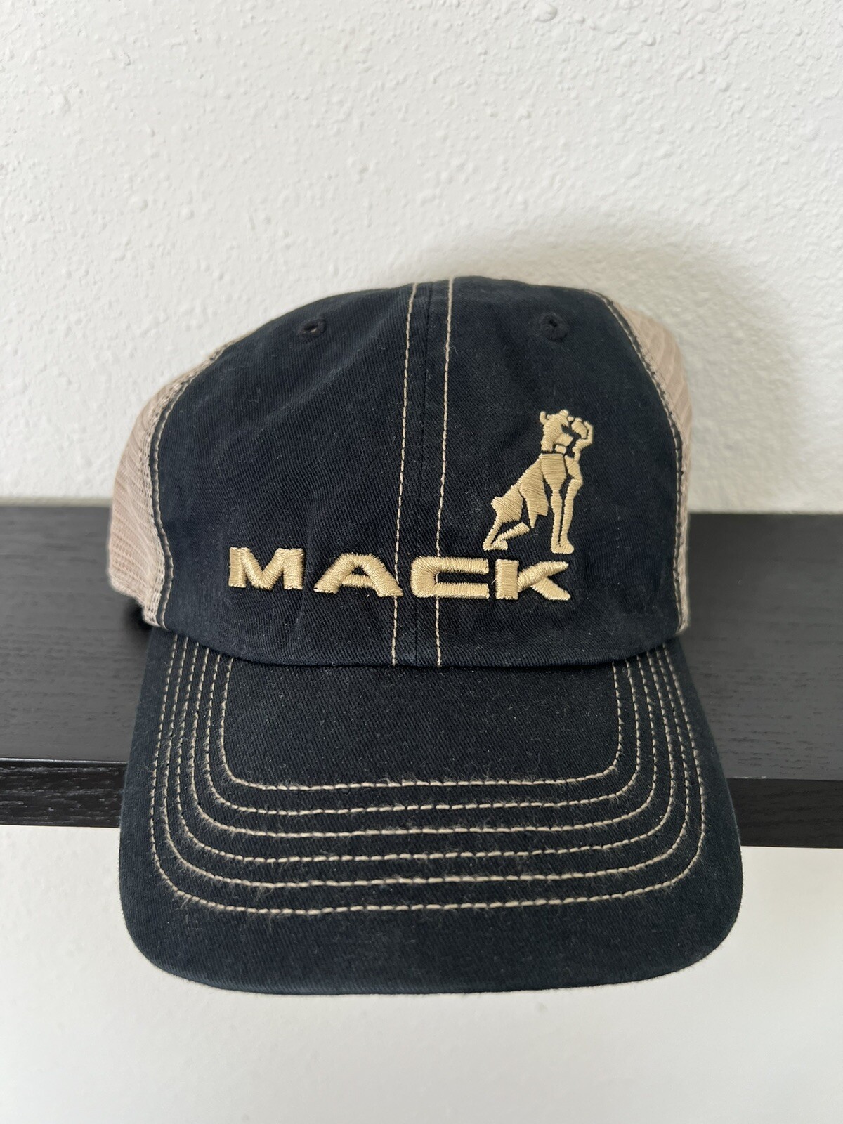 Mack Trucks Black & Gold Mesh Embroidered Cap Bulldog adj. closure Summer