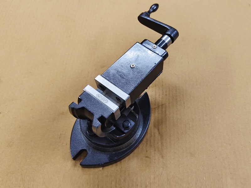 Vice 2 way - 2" Jaw Width, Angular vice Super Precision for Milling Machines