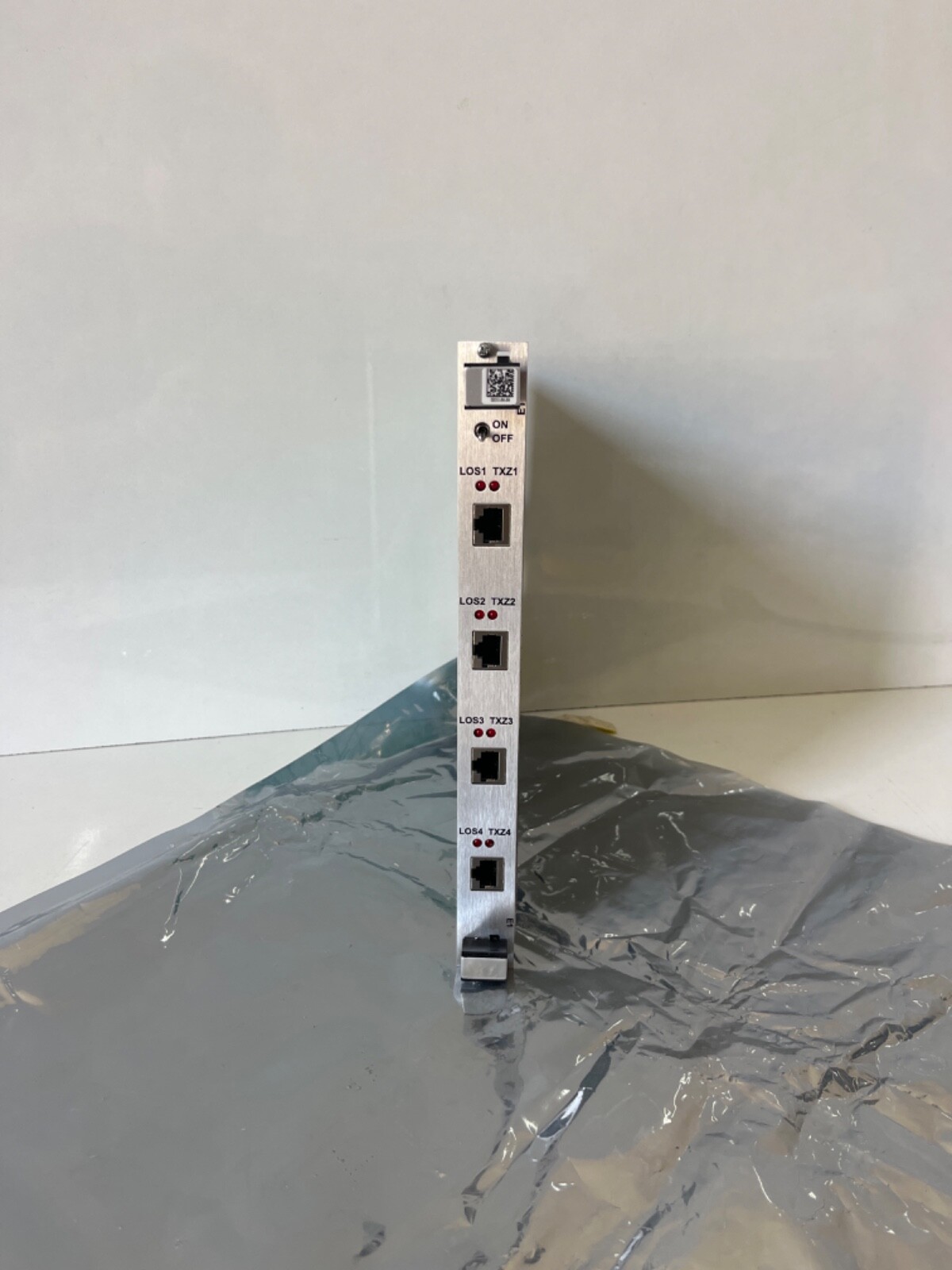 NEW W30824-Q32-C4-001/A1 card