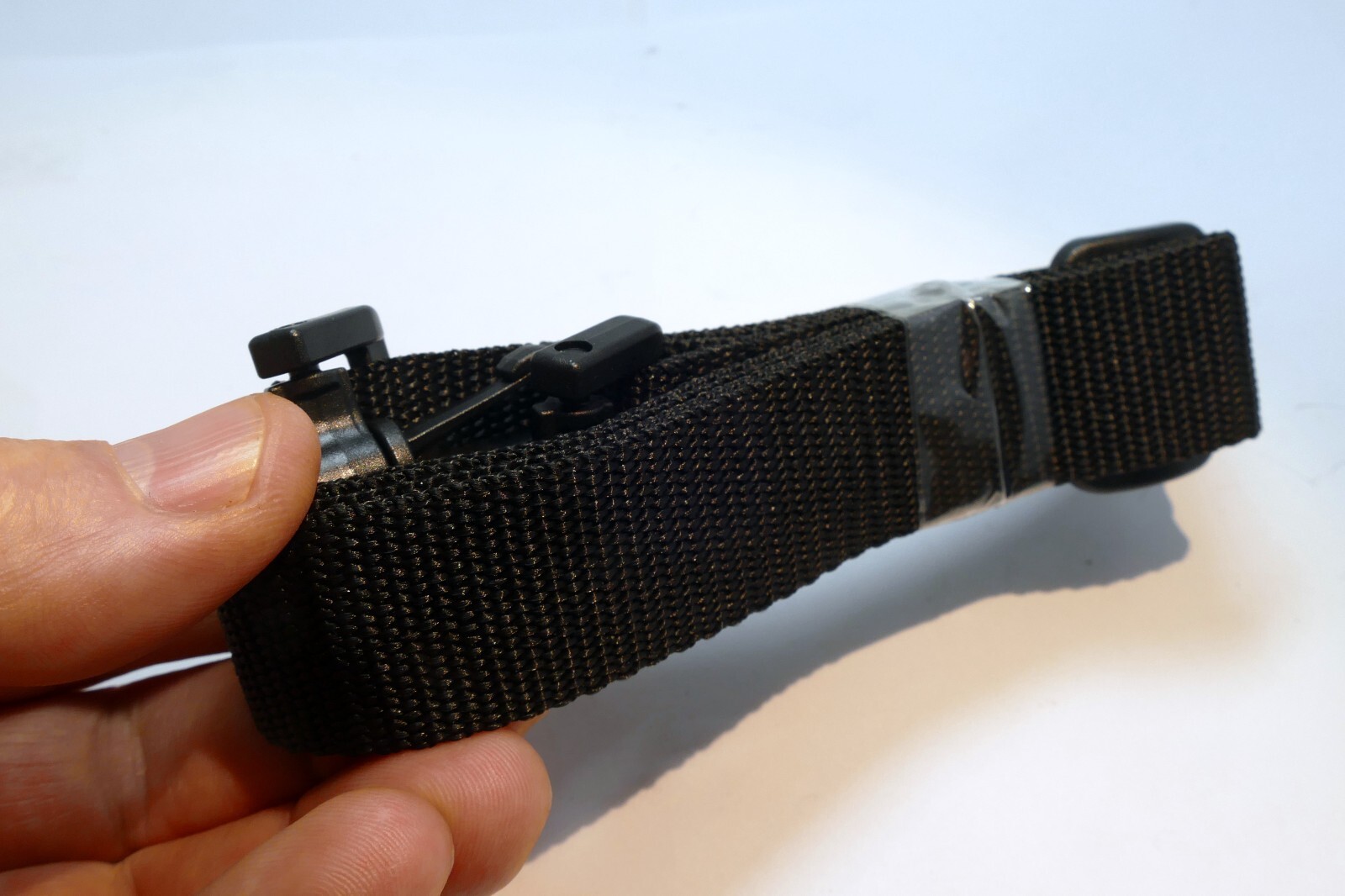 Nylon 1" wide Shoulder Strap for camera CASE with Plastic Swivel Hooks - new