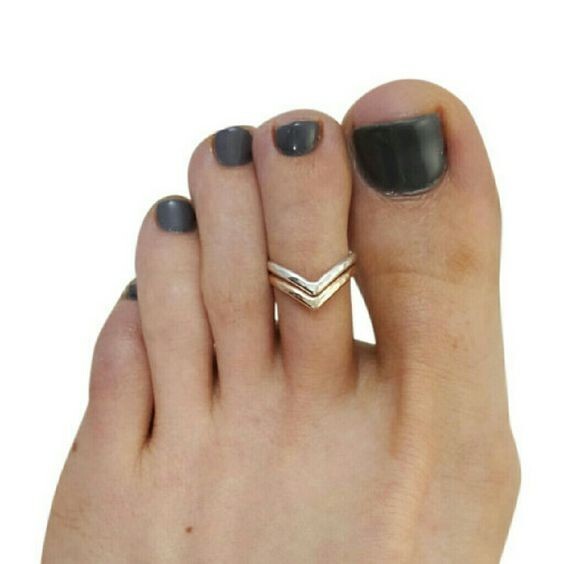 Unique Women's Adjustable V Toe Ring Sterling Silver 925
