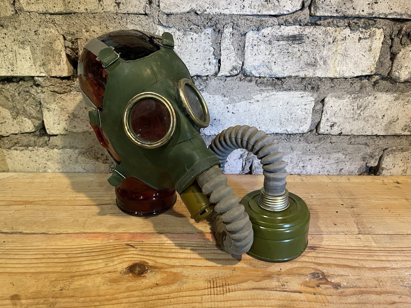 GP-4u Latex Gas Mask Kit Cold War Era Bunker Decor  Apocalypse Vibe Horror Mask