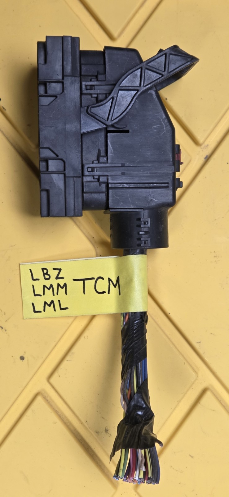 TCM CONNECTOR LBZ LMM LML CHEVY SILVERADO GMC SIERRA 2500 3500 DURAMAX 88988934
