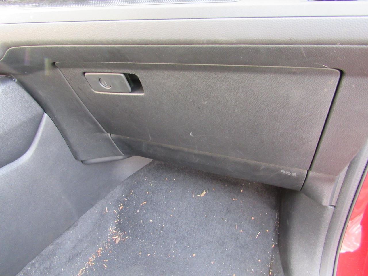 CR-V      2024 Glove Box 1019945