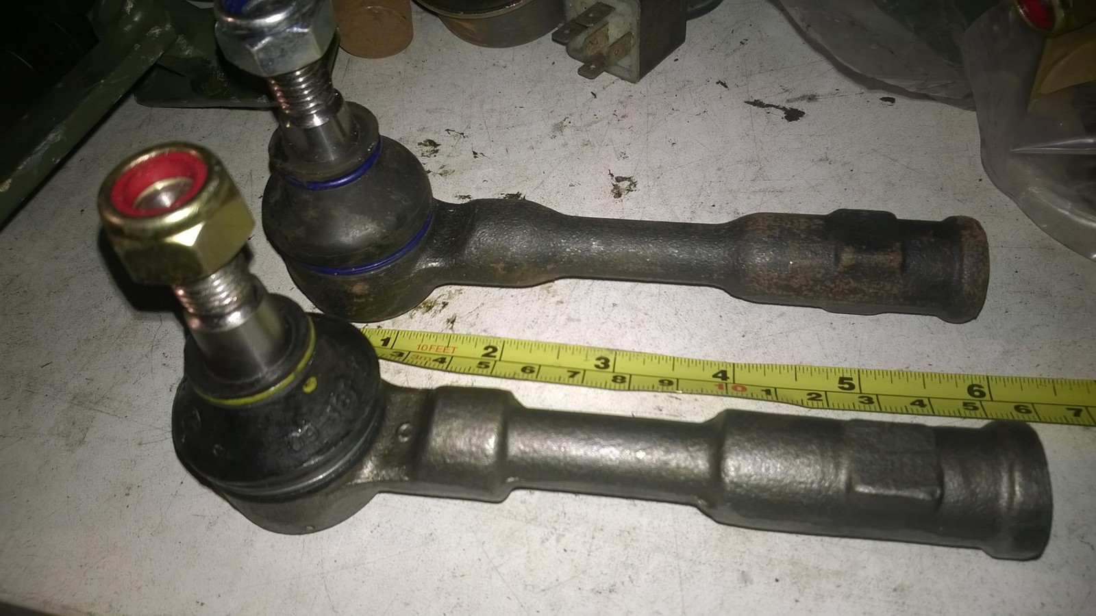 TIE ROD END POSSIBLY BE FOR DAILEY OR SIMILAR