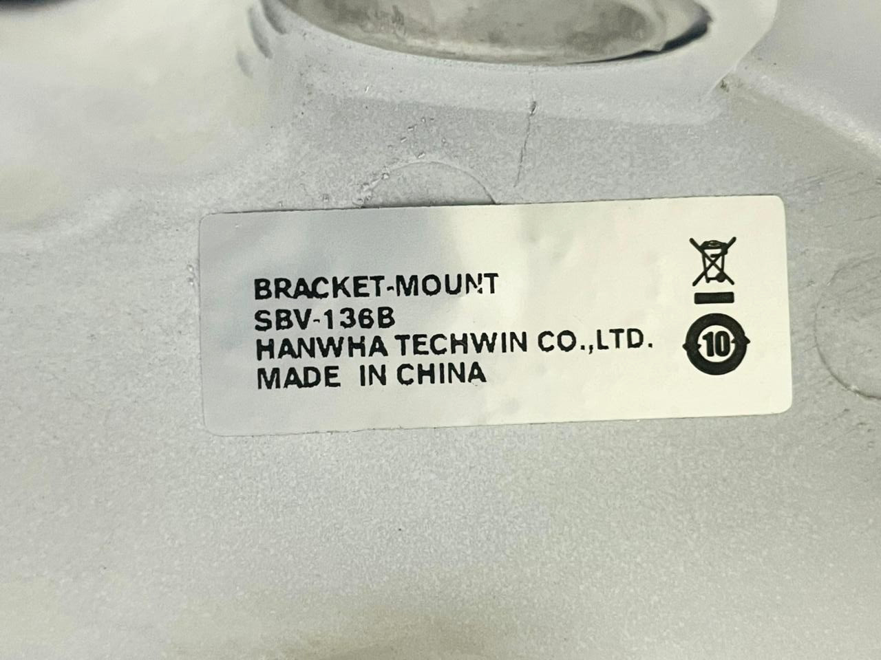 Hanwha Techwin SBV-136B/EX Hanging Mount Adapter
